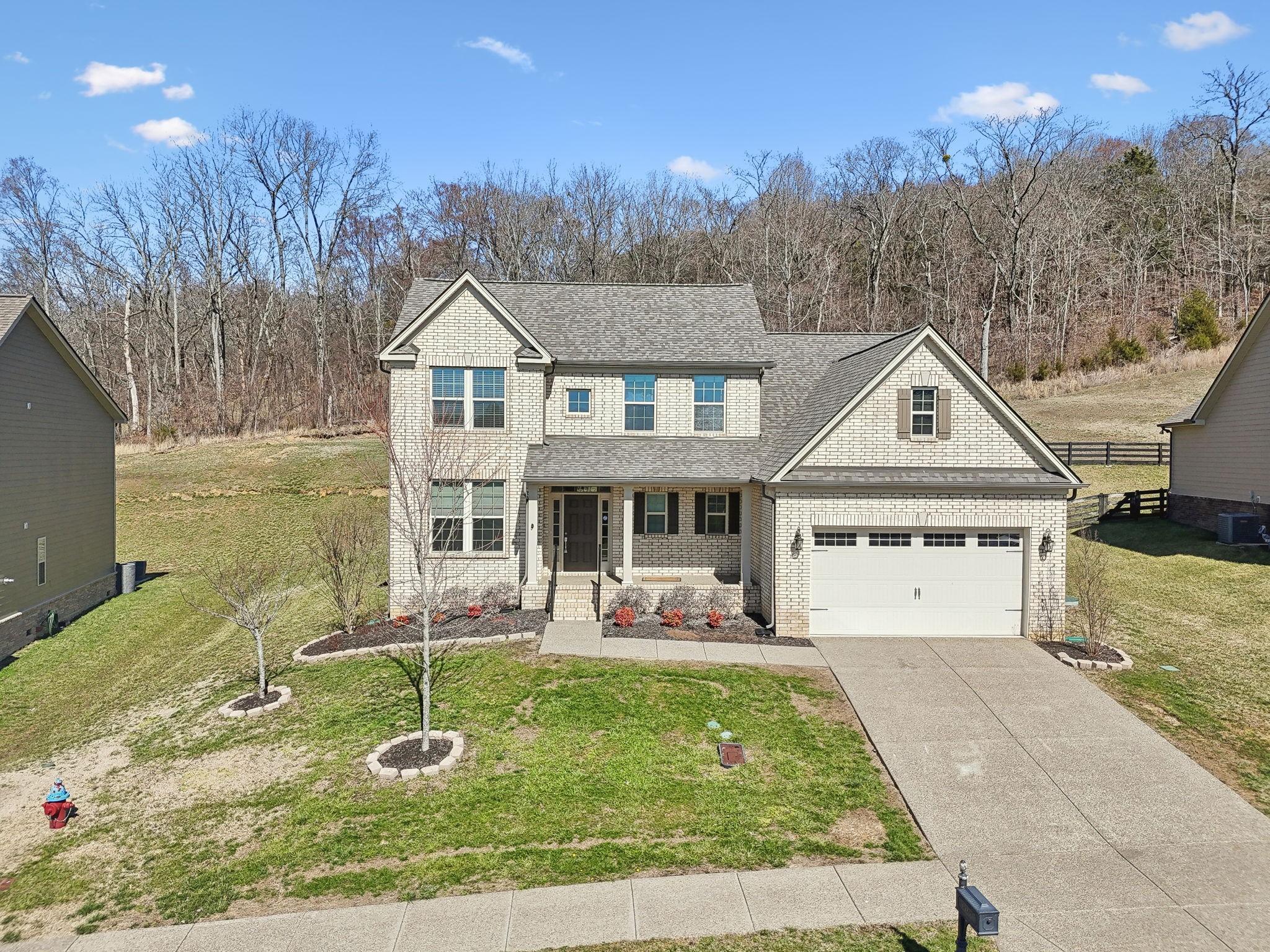 Pleasant Gate Ln, College Grove, TN 37046