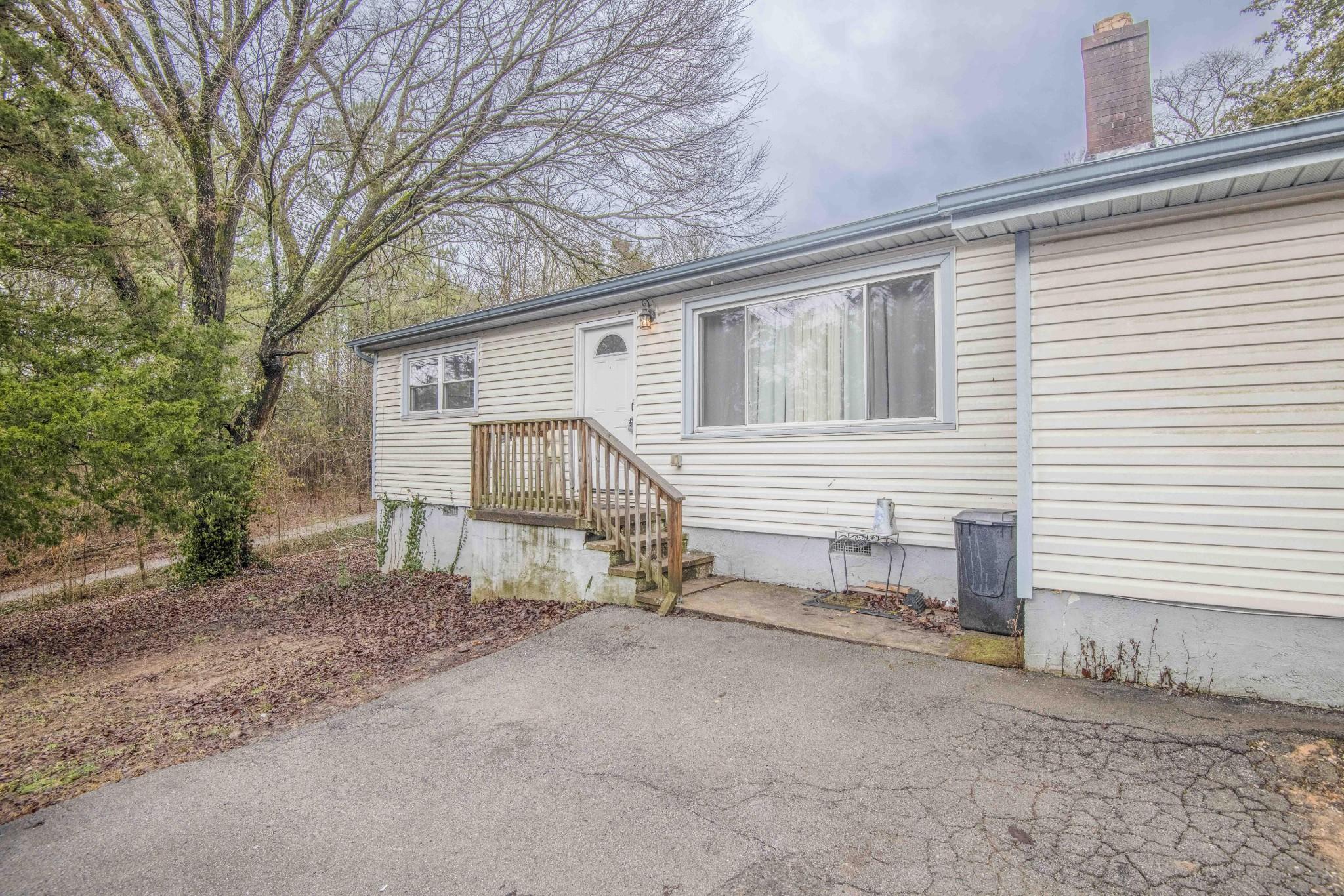 Oak Ridge Hwy, Knoxville, TN 37931