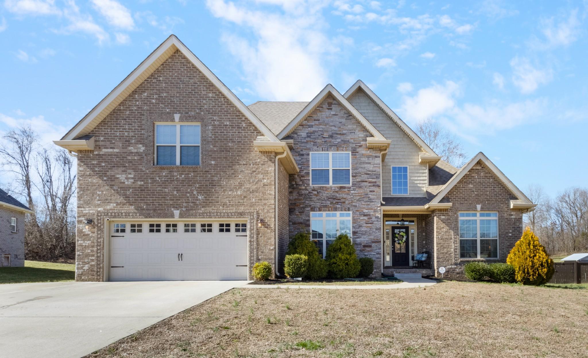 Memory Ln, Adams, TN 37010
