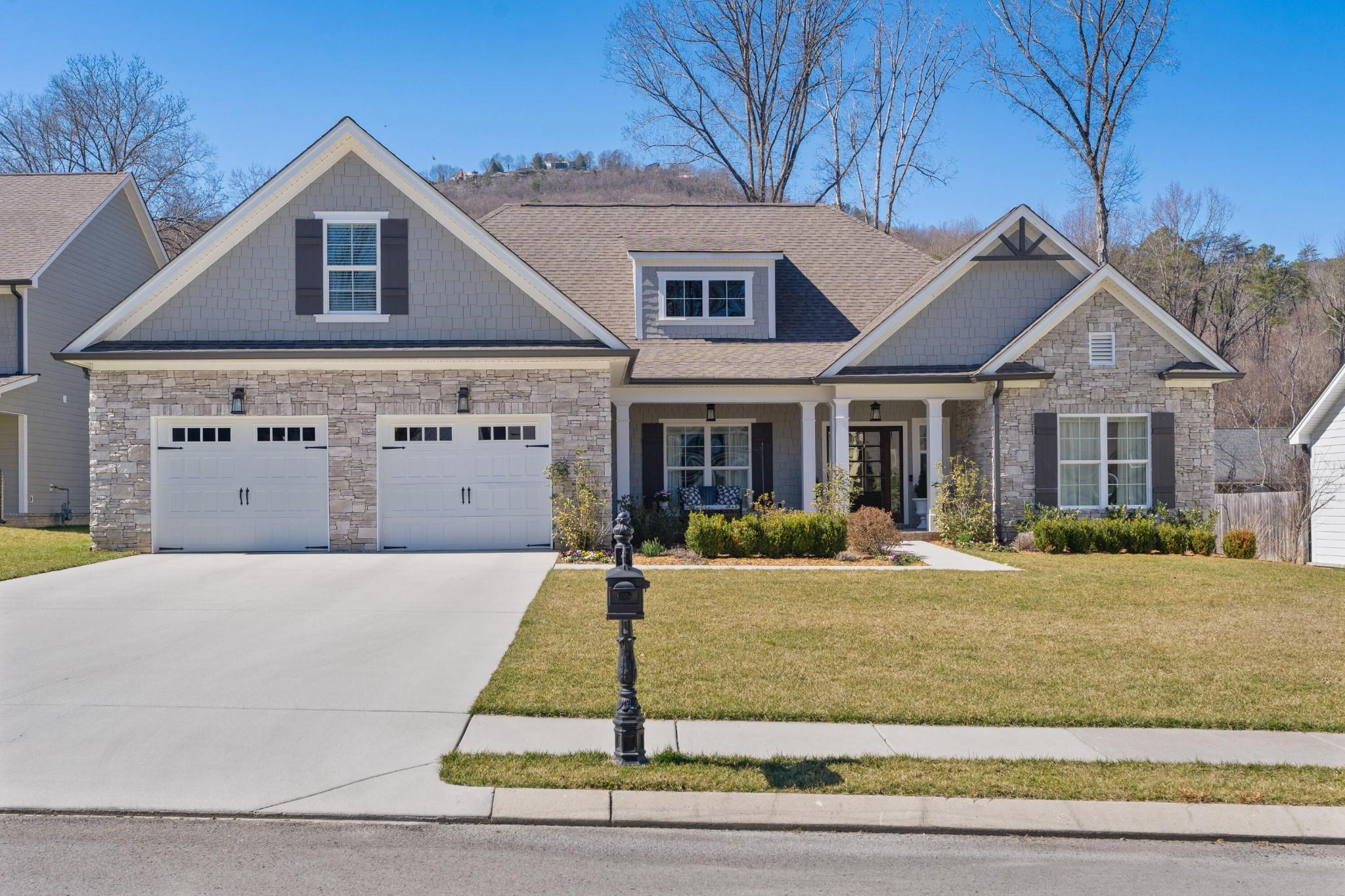Deer Valley Dr, Hixson, TN 37343