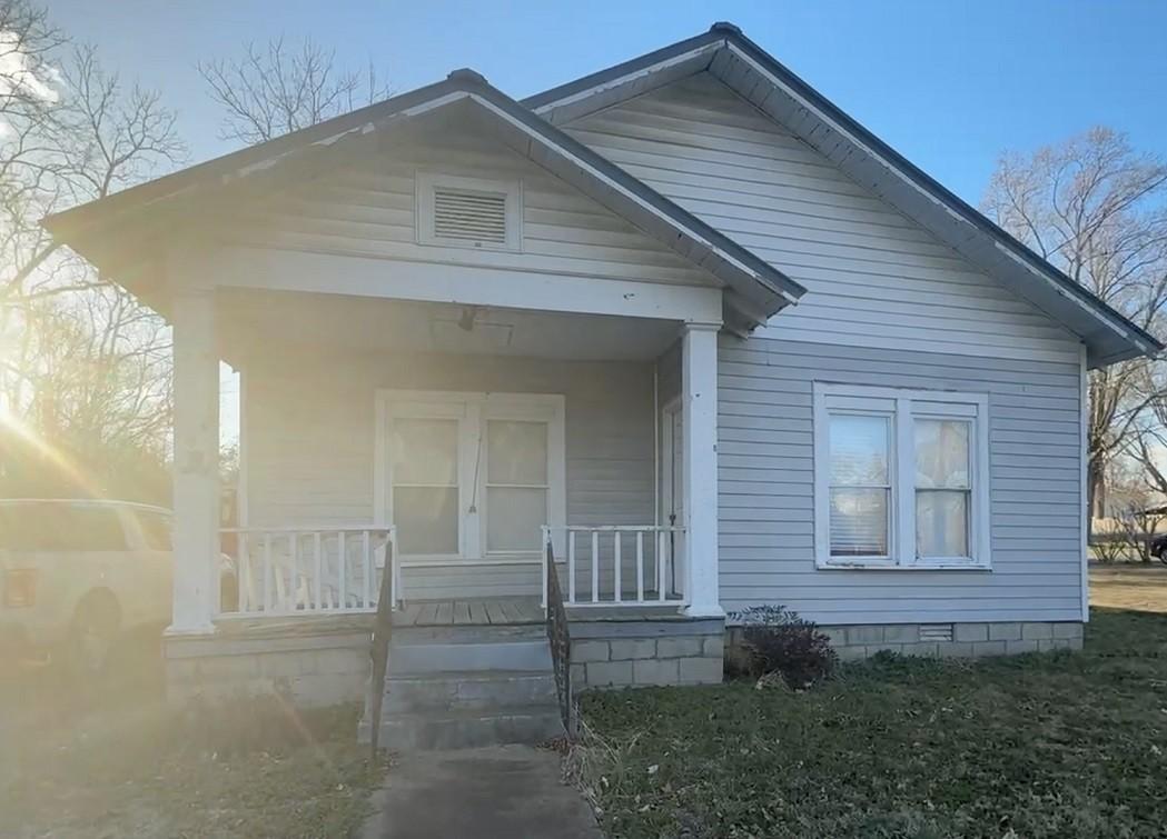 Elm Ave, Watertown, TN 37184