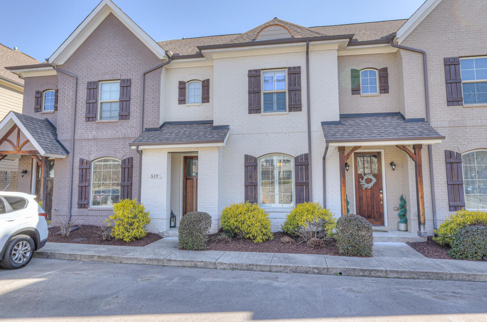 Harpeth Park Dr, Nashville, TN 37221