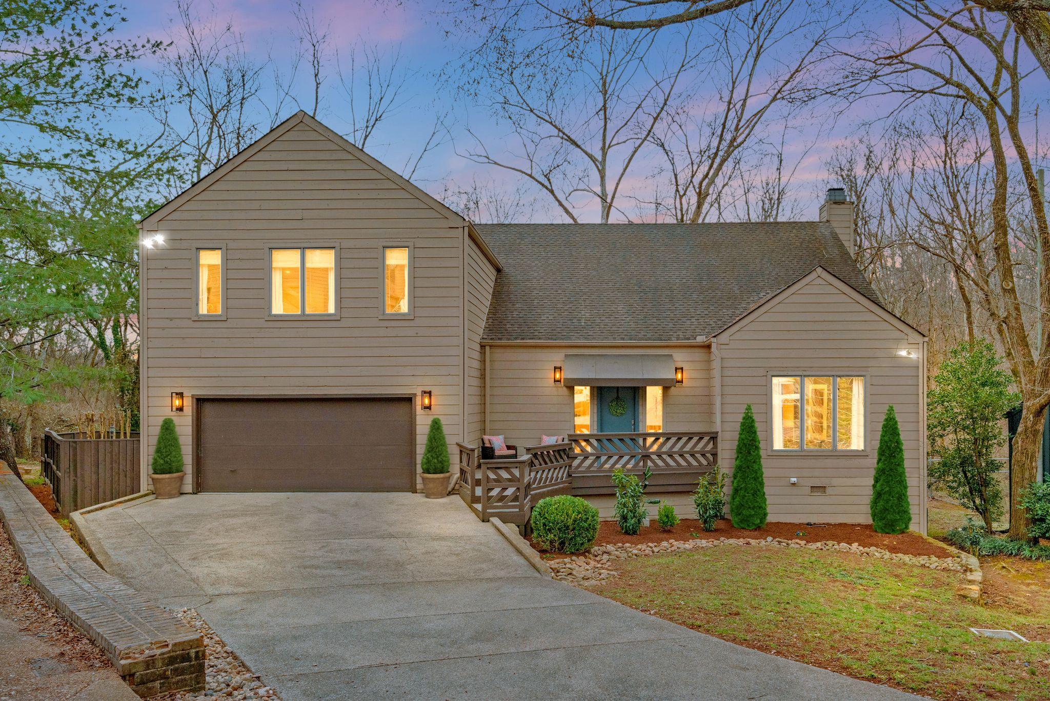 Harpeth Oaks Ct, Nashville, TN 37221