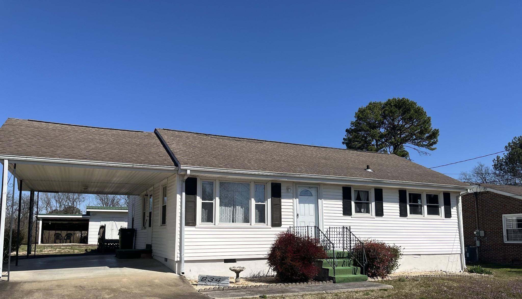 Nichols St, Pulaski, TN 38478