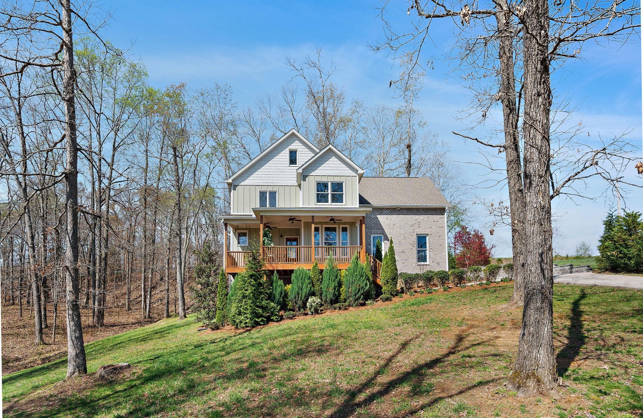 Aberdeen Way, Burns, TN 37029