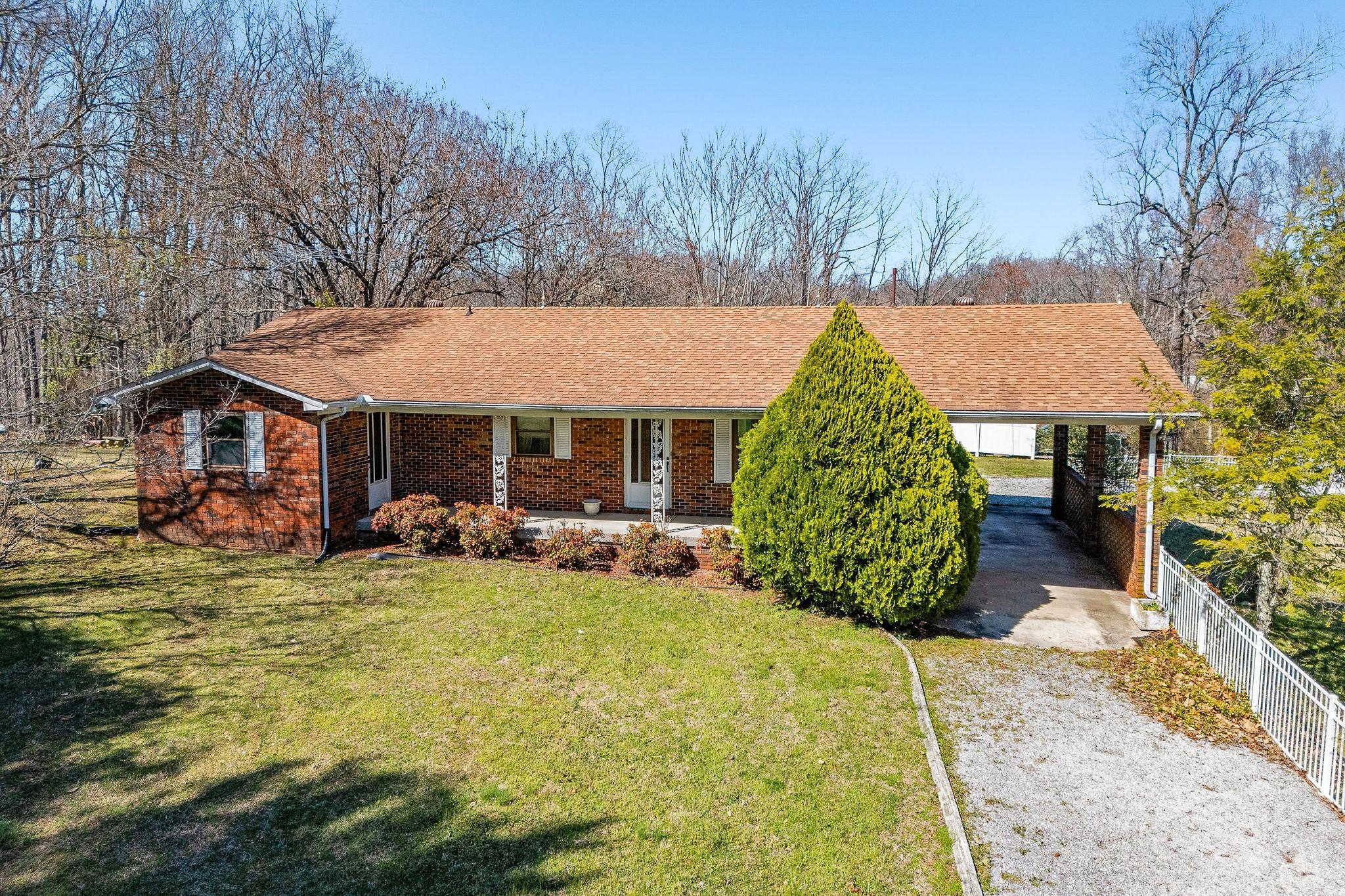 Holmes Creek Rd, Smithville, TN 37166