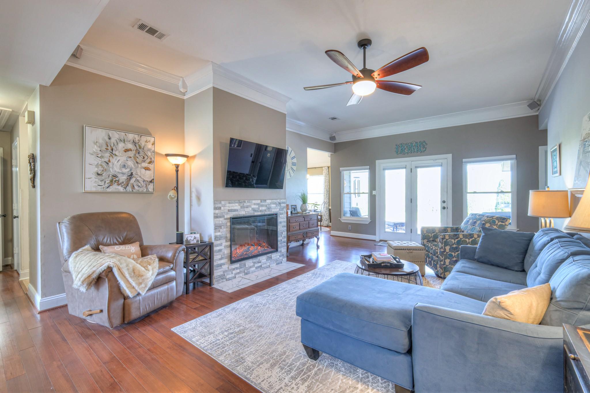 S Trace Blvd, Old Hickory, TN 37138