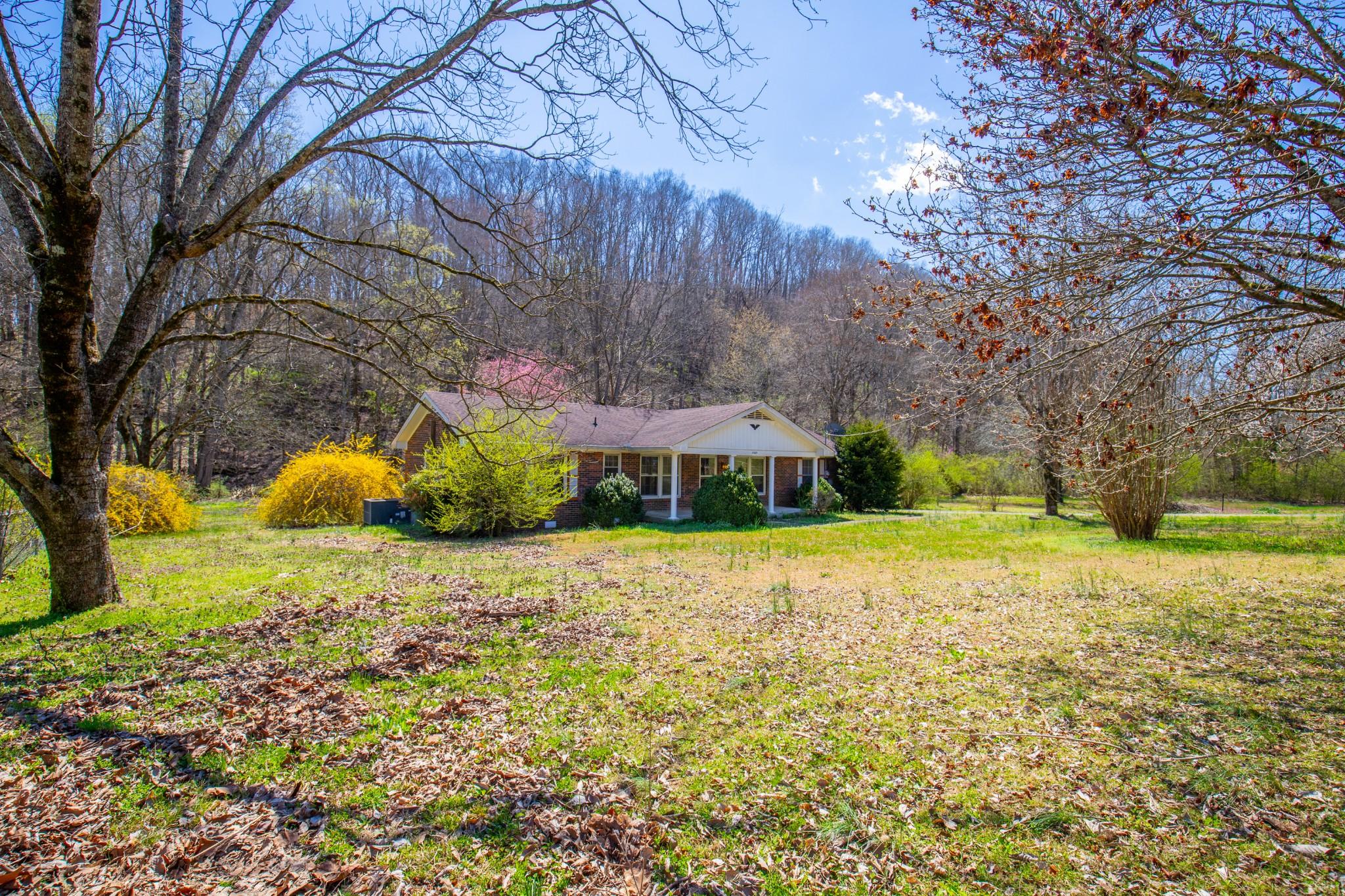 Cub Creek Rd, Nashville, TN 37209