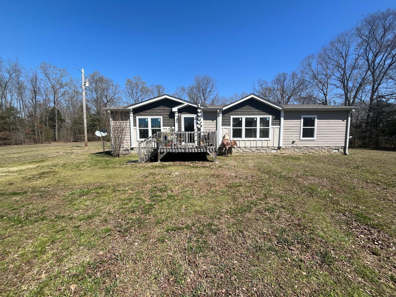S Creek Rd, Big Sandy, TN 38221