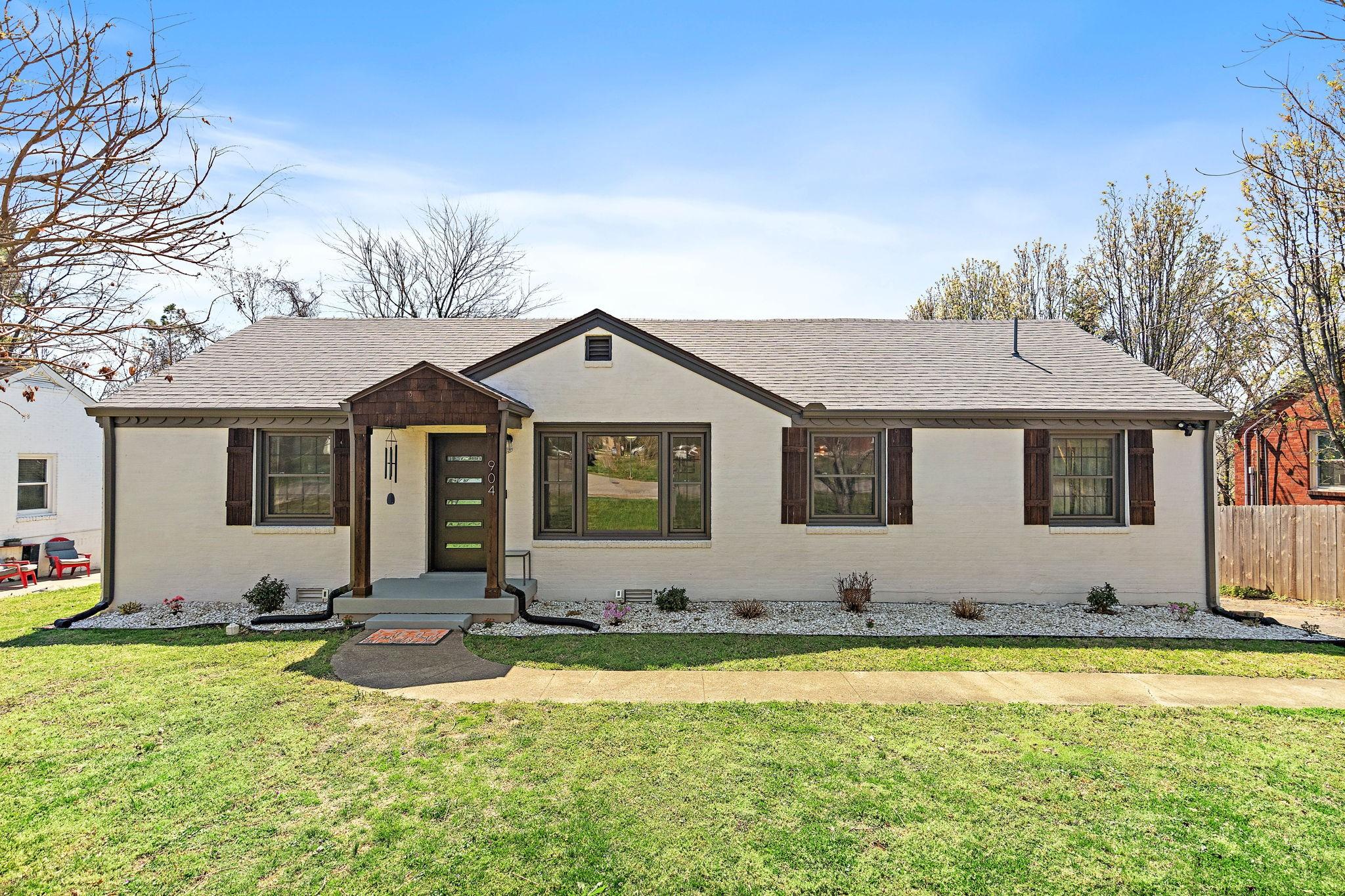 Crescent Hill Rd, Nashville, TN 37206