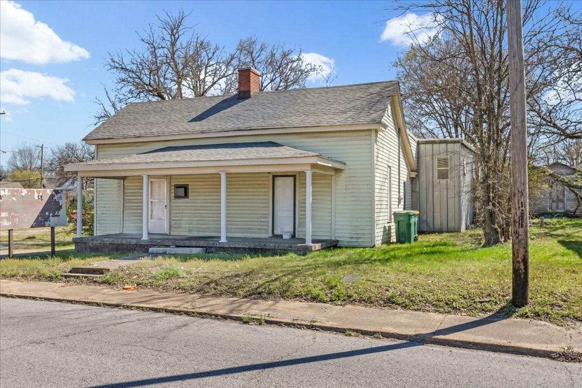 W Commerce St, Lewisburg, TN 37091