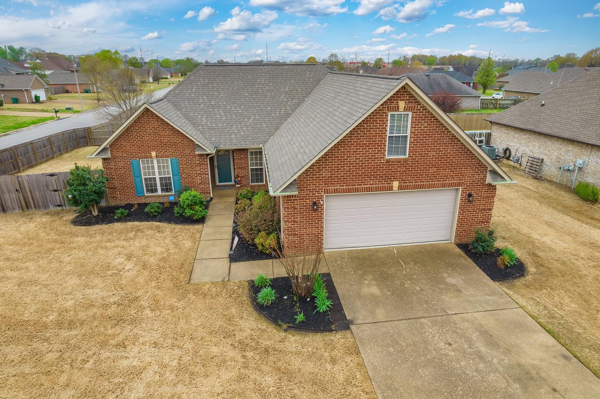 Summit Dr, Medina, TN 38355