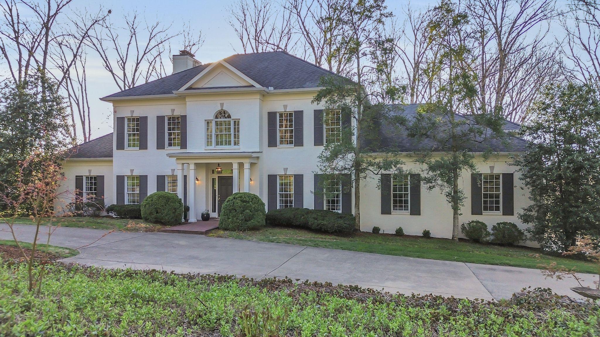 Harpeth Hills Dr, Nashville, TN 37215