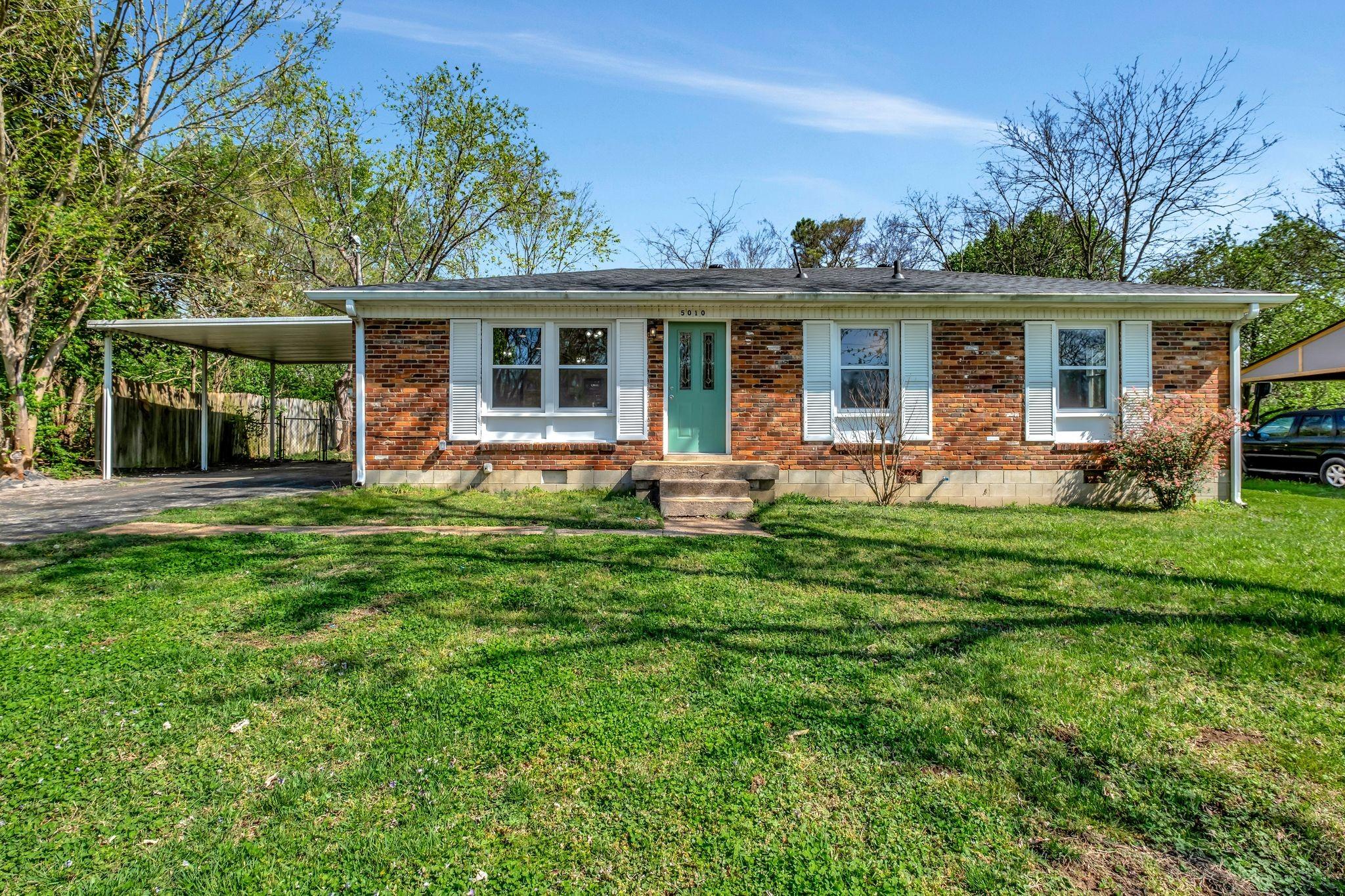 Bonnameade Dr, Hermitage, TN 37076