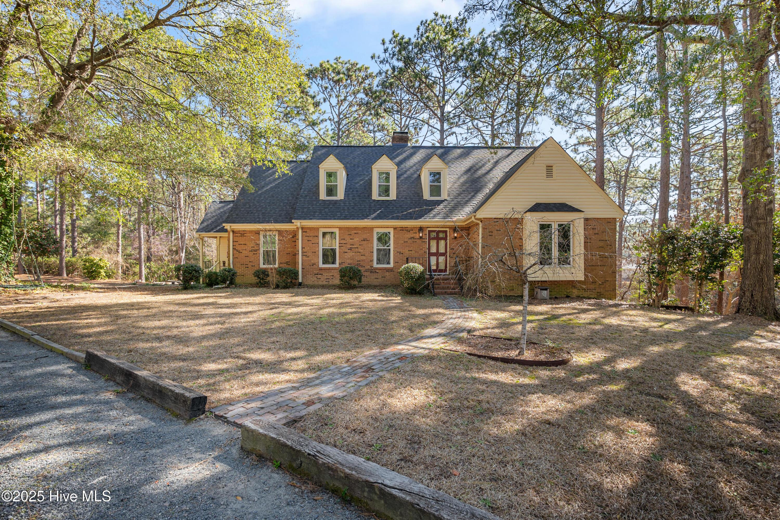Robinwood Rd, Aberdeen, NC 28315