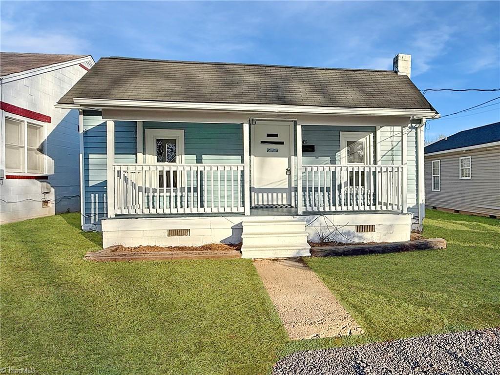 Foster St, Mocksville, NC 27028