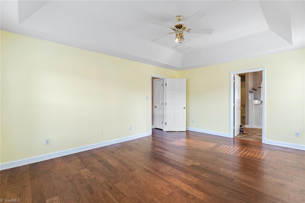 Lear Ct, Kernersville, NC 27284