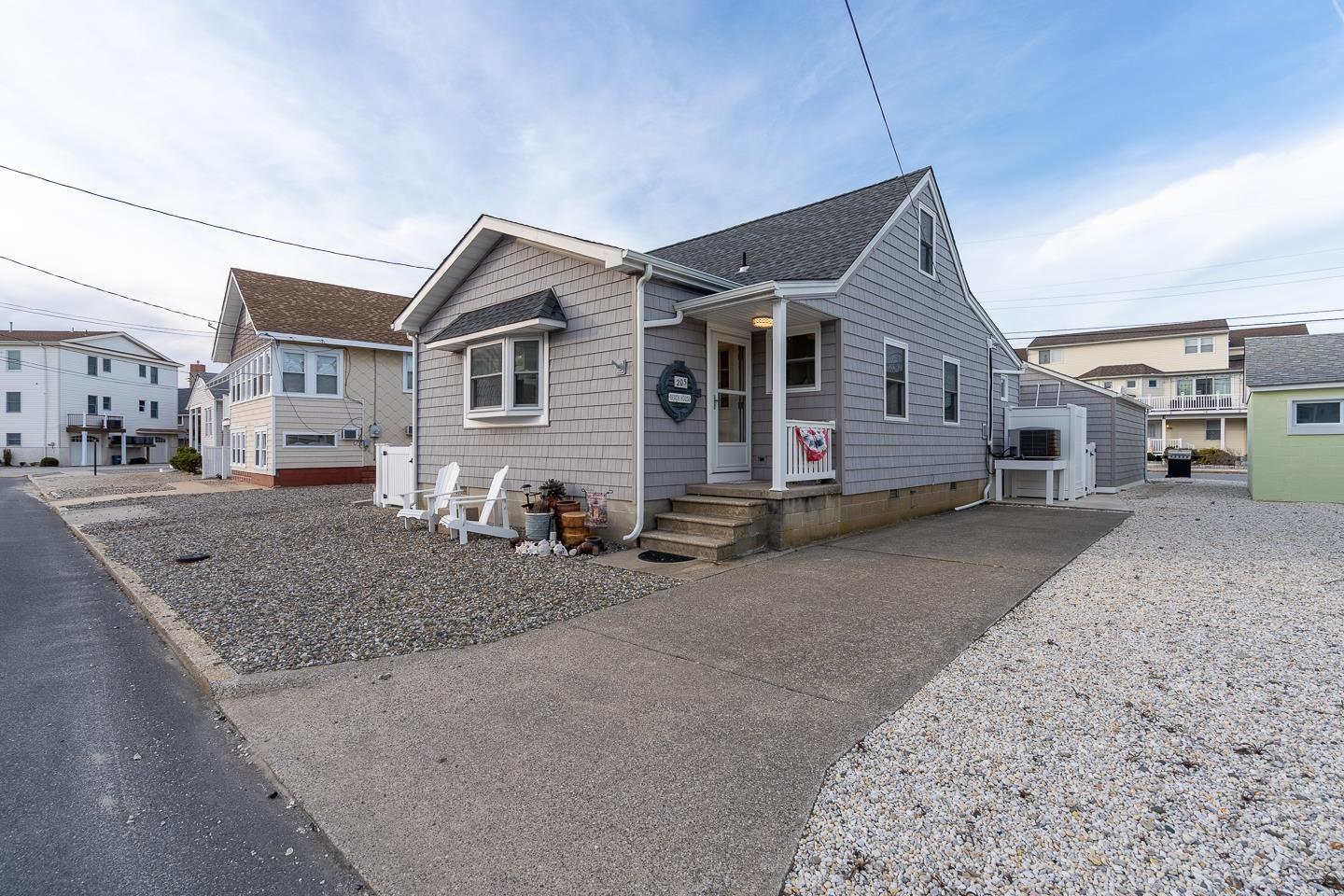 84th St, Sea Isle City, NJ 08243