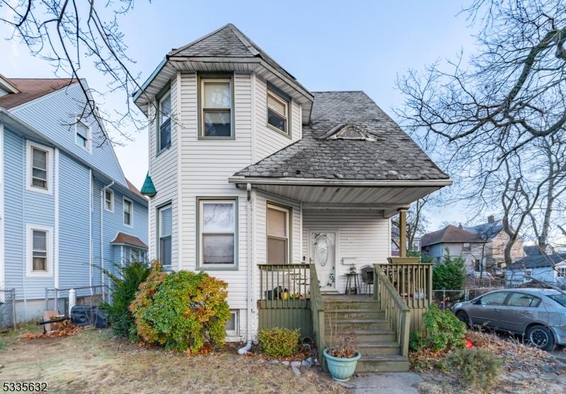 Birchwood Ave, East Orange, NJ 07018
