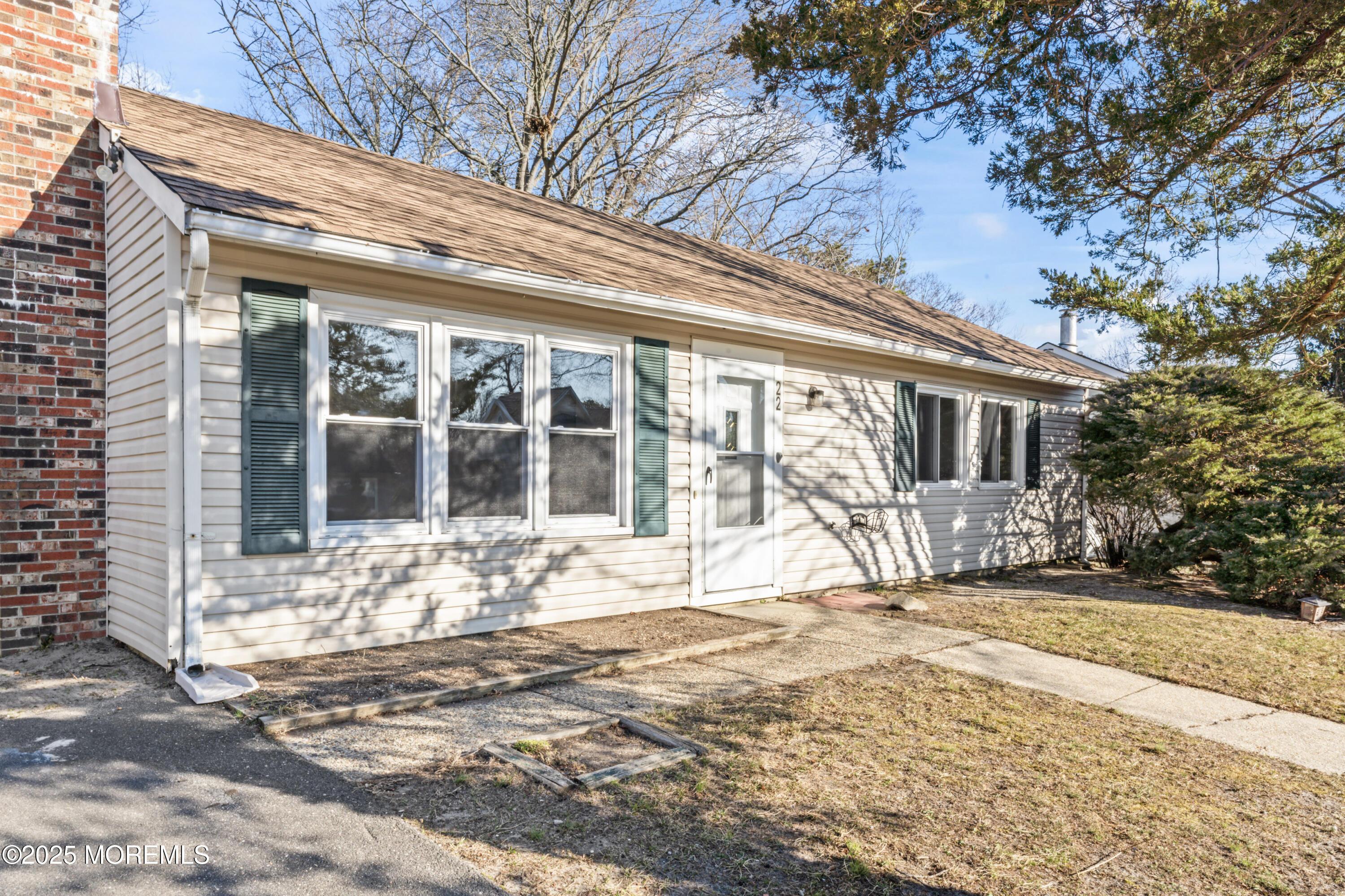Anchor Rd, Barnegat, NJ 08005