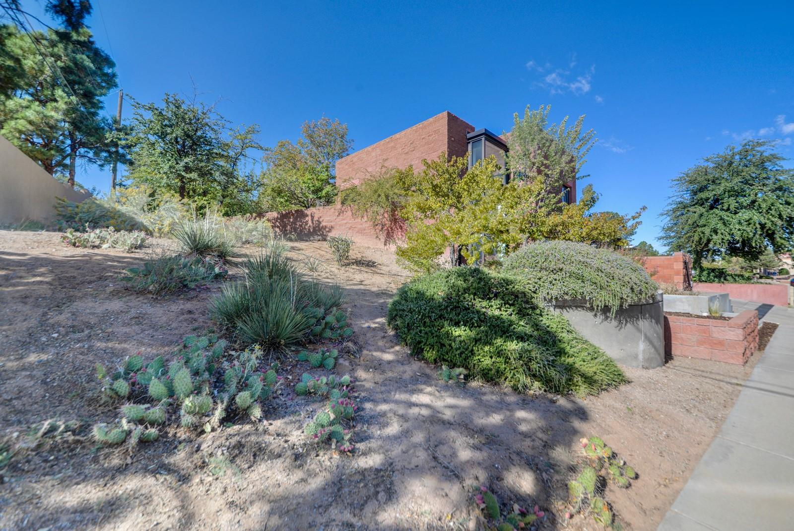 Sunningdale Ave Ne, Albuquerque, NM 87110