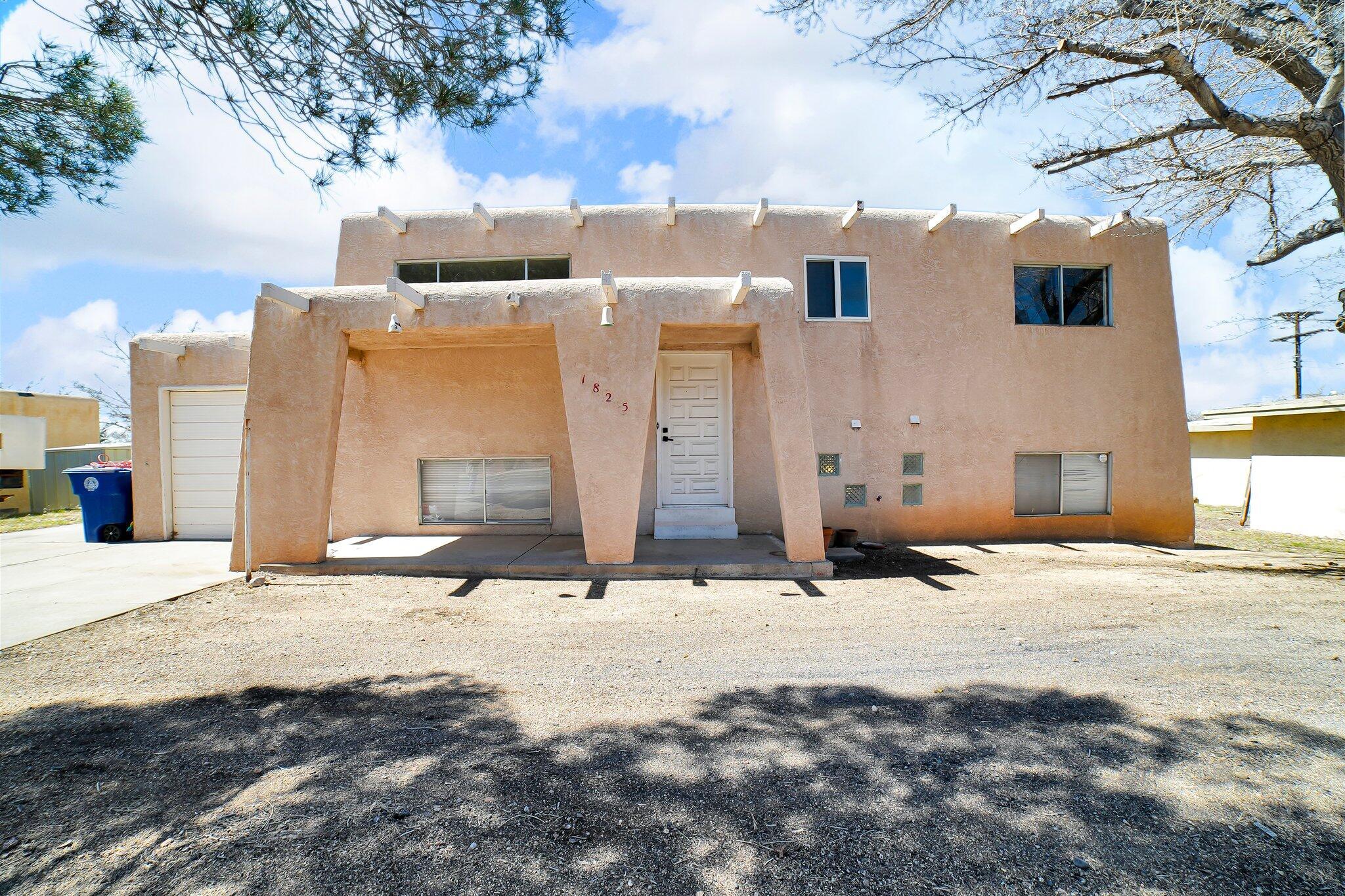Chelwood Park Blvd Ne, Albuquerque, NM 87112