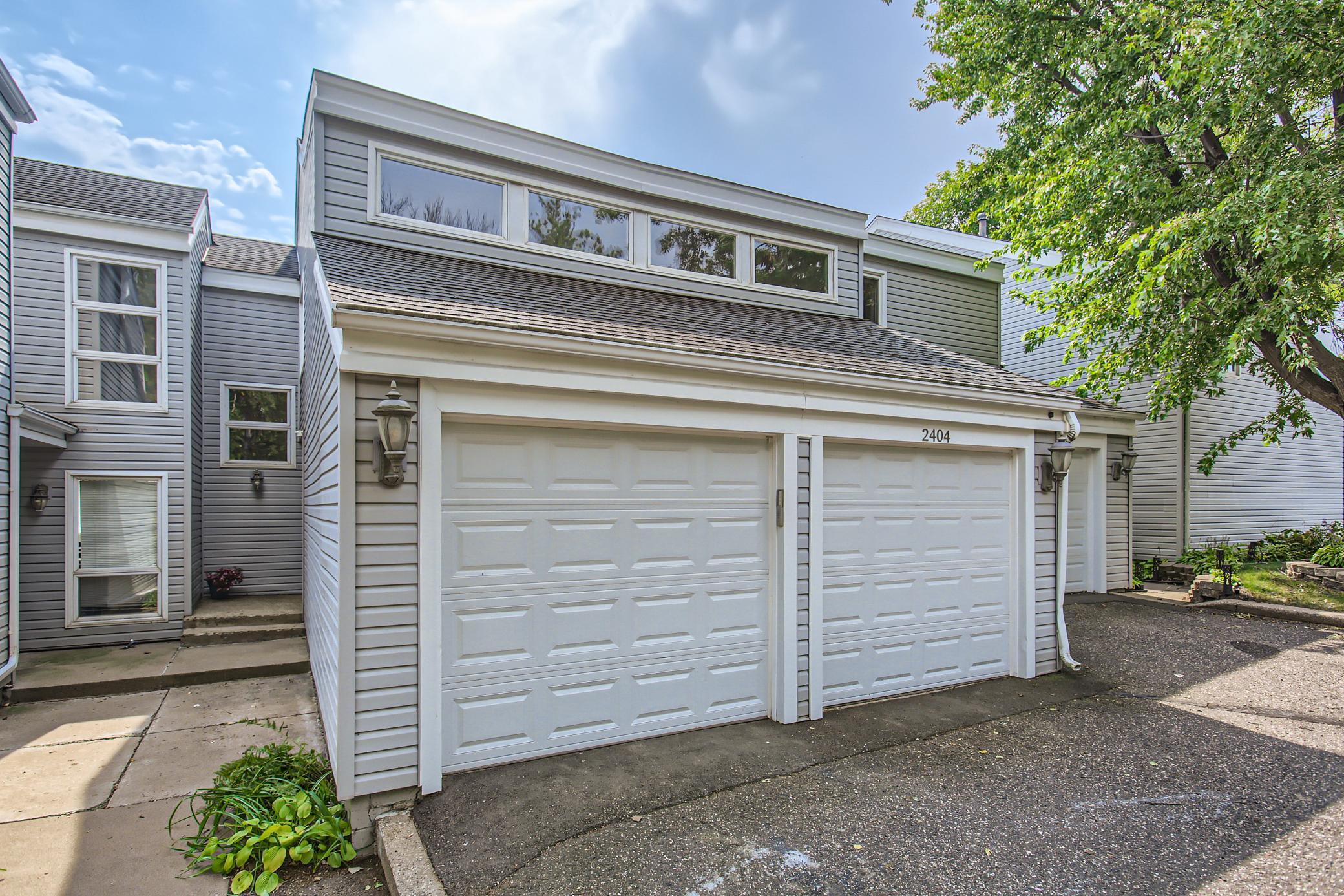 Hillsboro Ave N, Minneapolis, MN 55427