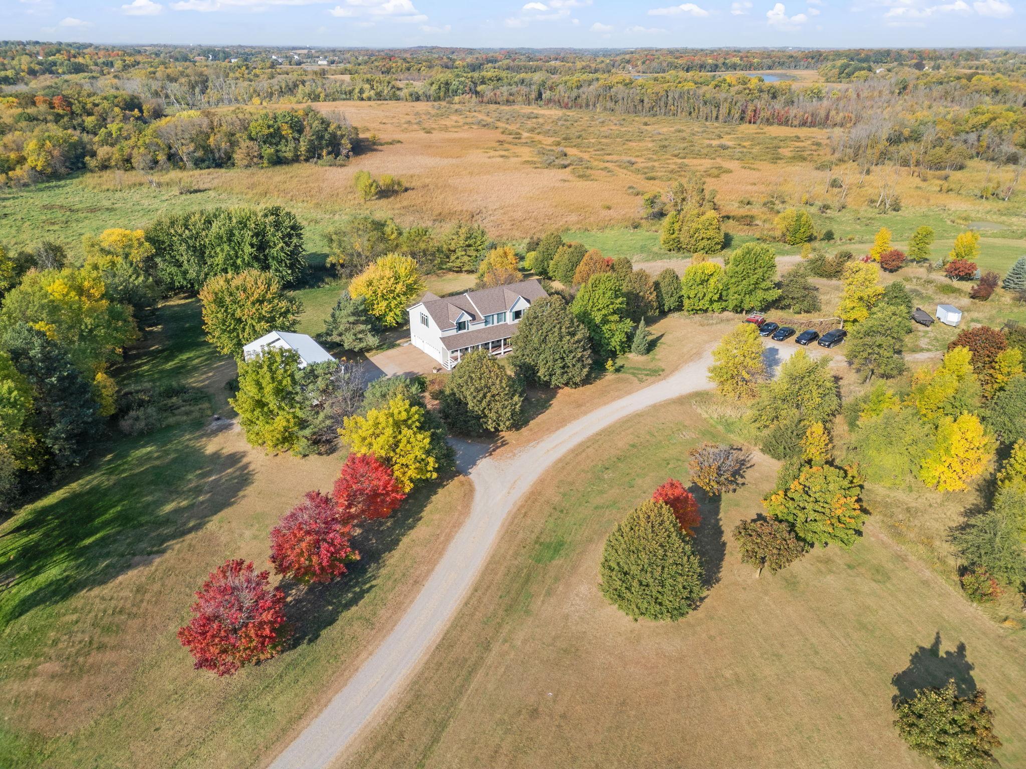 Rebecca Park Trl, Loretto, MN 55357