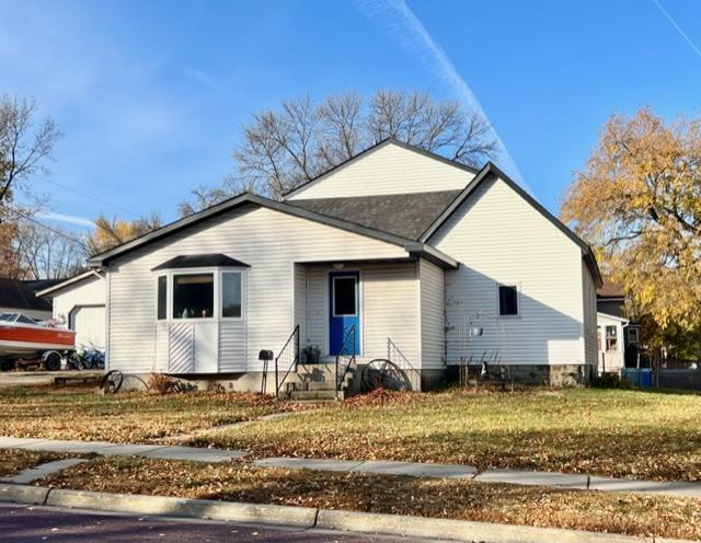 S Minnesota St, Redwood Falls, MN 56283