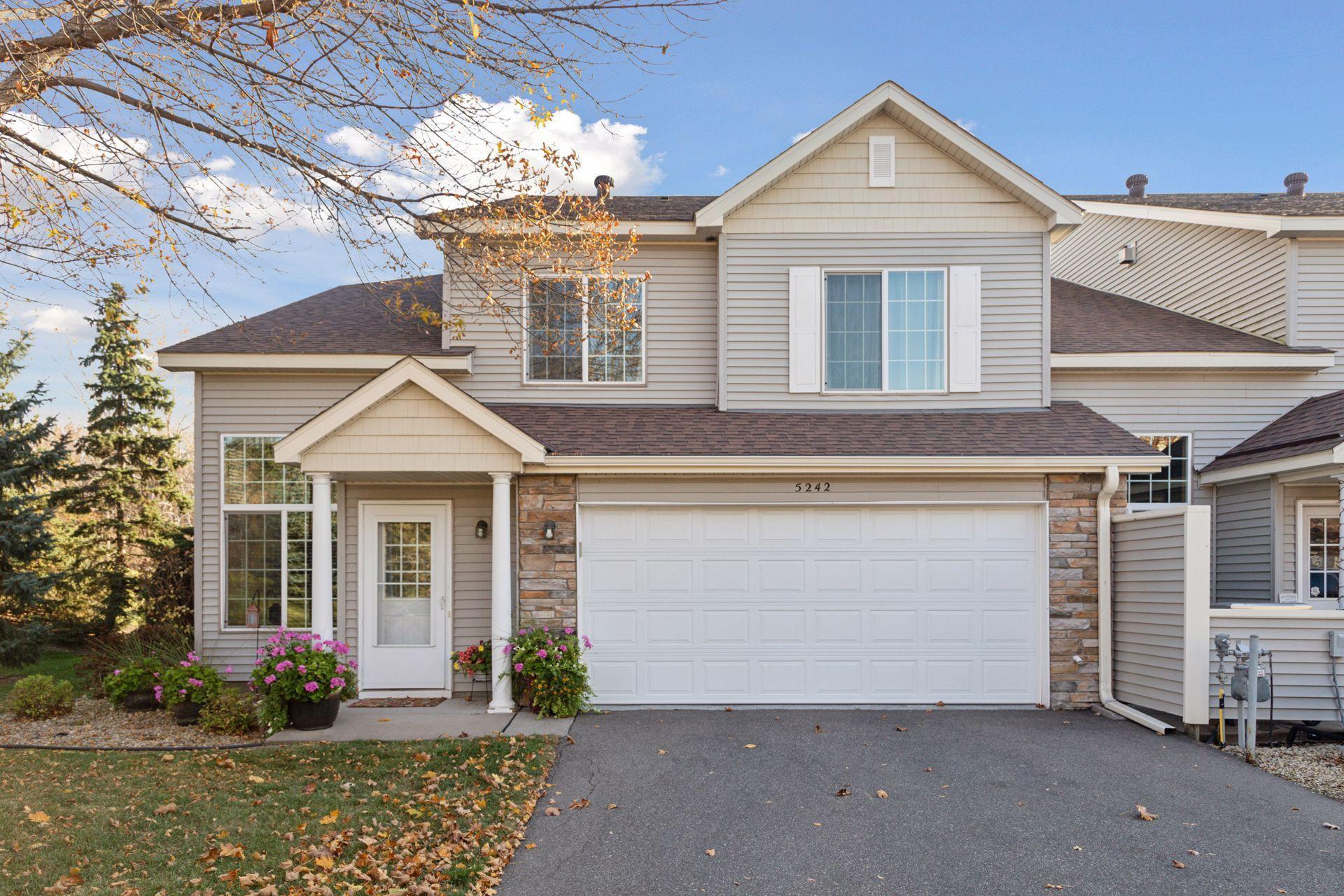 207th St N, Forest Lake, MN 55025