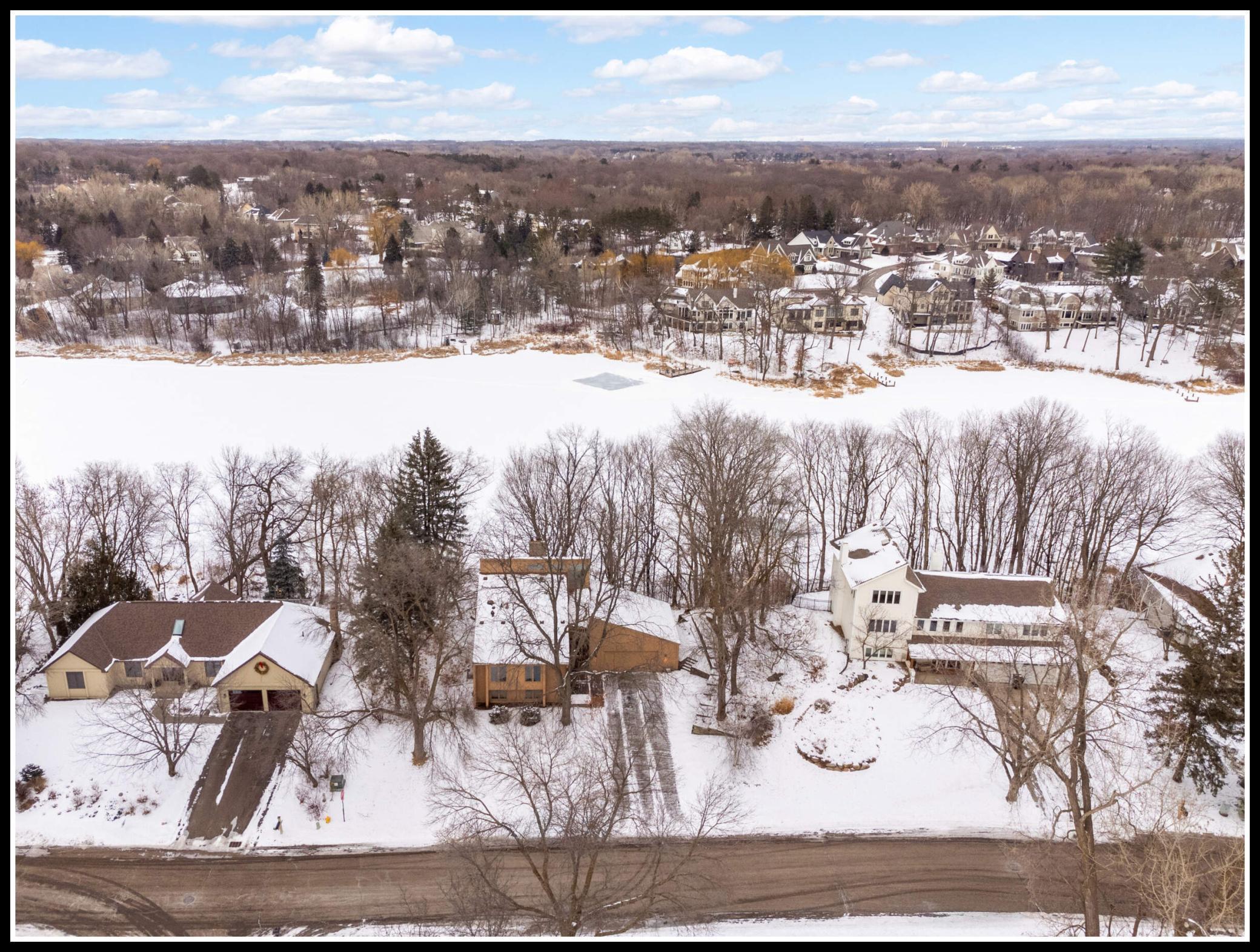 Brockton Ln N, Minneapolis, MN 55447