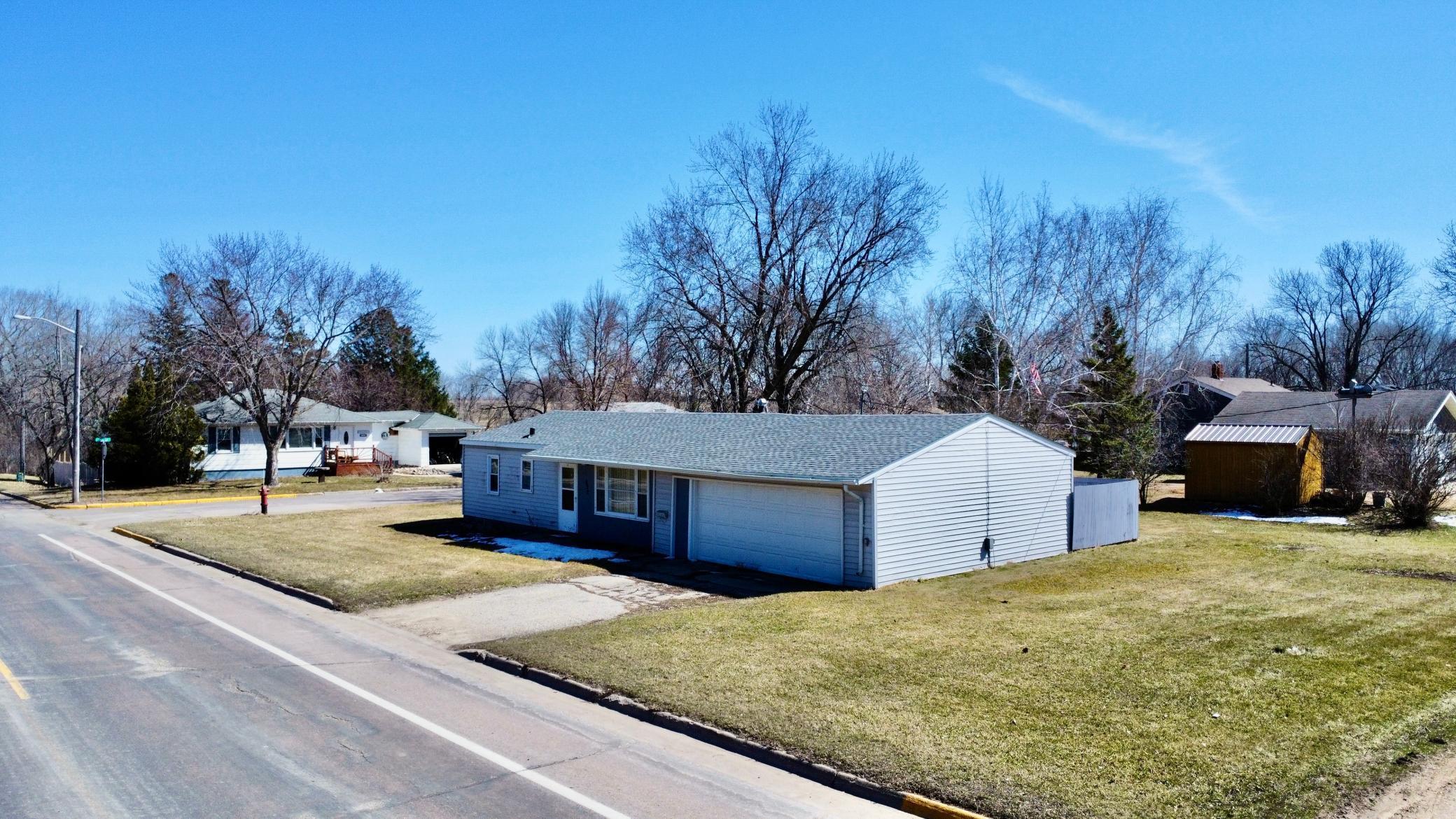 Stephens Ave, Ortonville, MN 56278