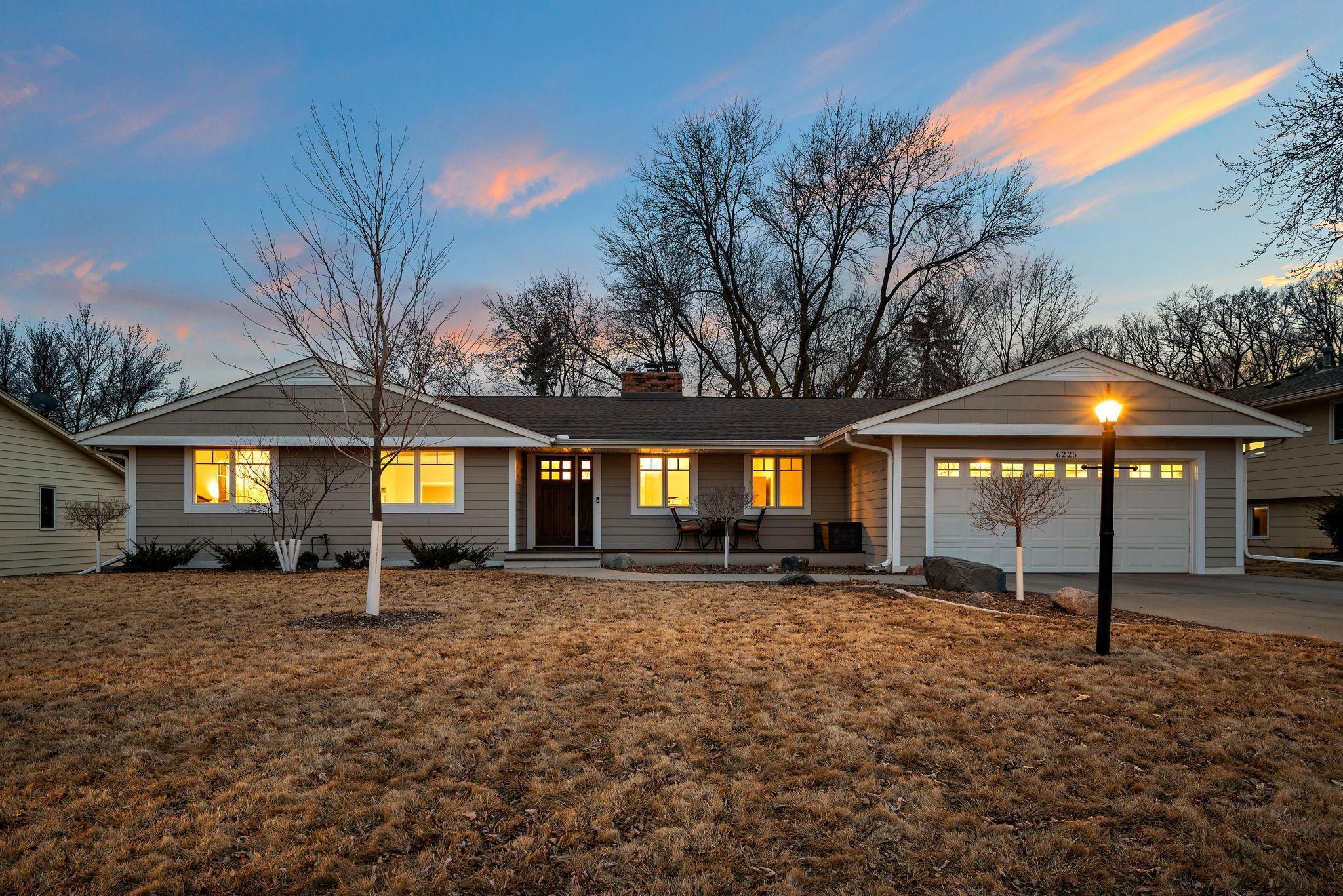Creek Valley Rd, Minneapolis, MN 55439