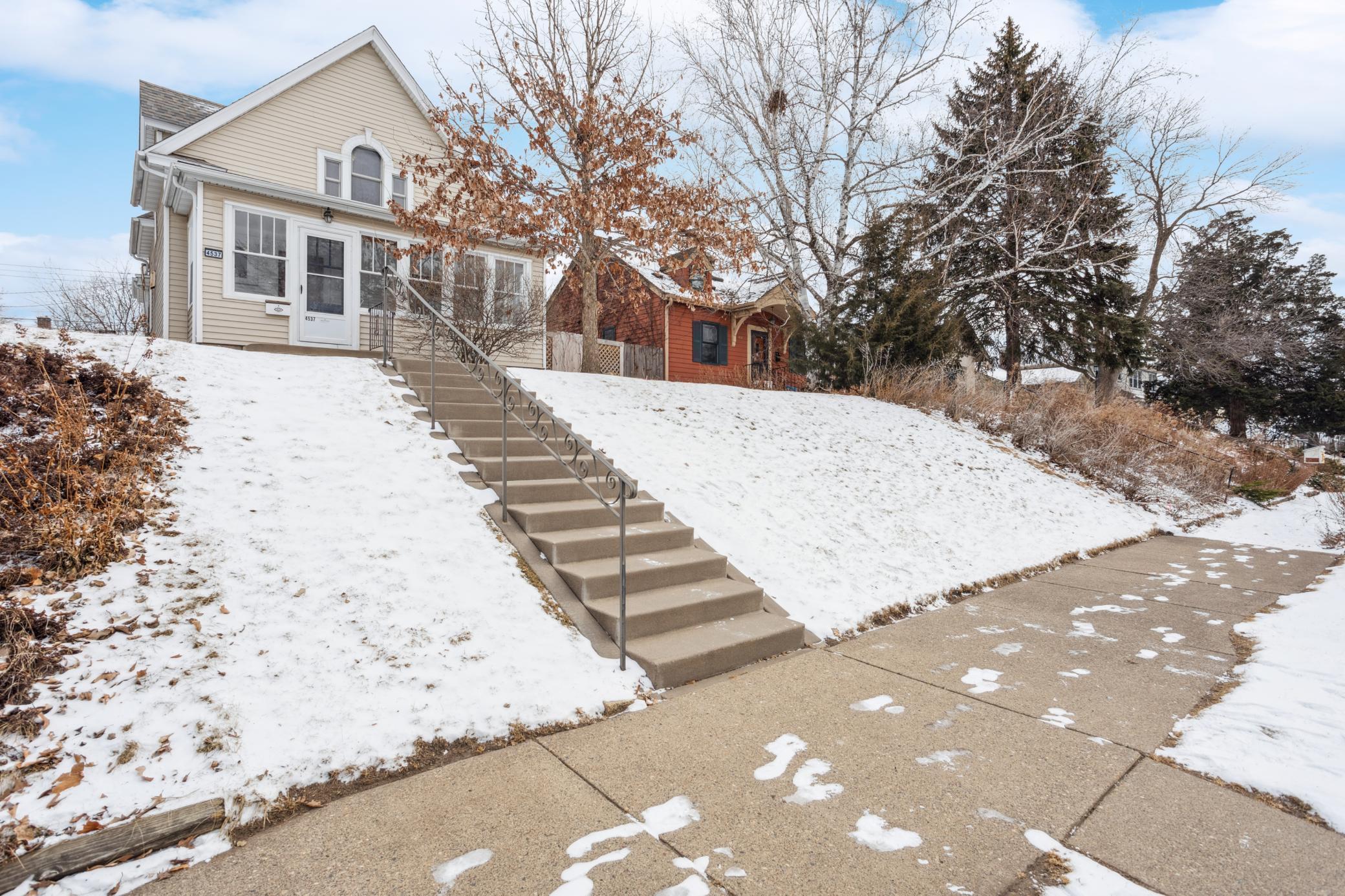 Harriet Ave, Minneapolis, MN 55419