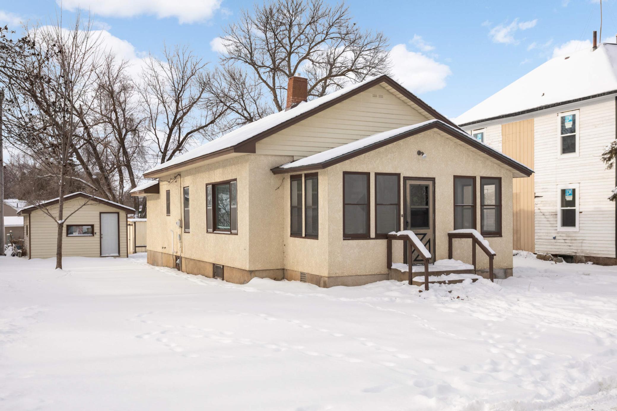 Lincoln Ave, South Haven, MN 55382