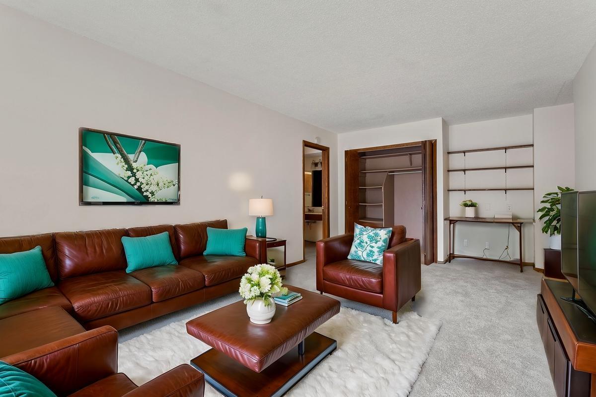 Portland Crest Ct, Wildwood, MO 63038
