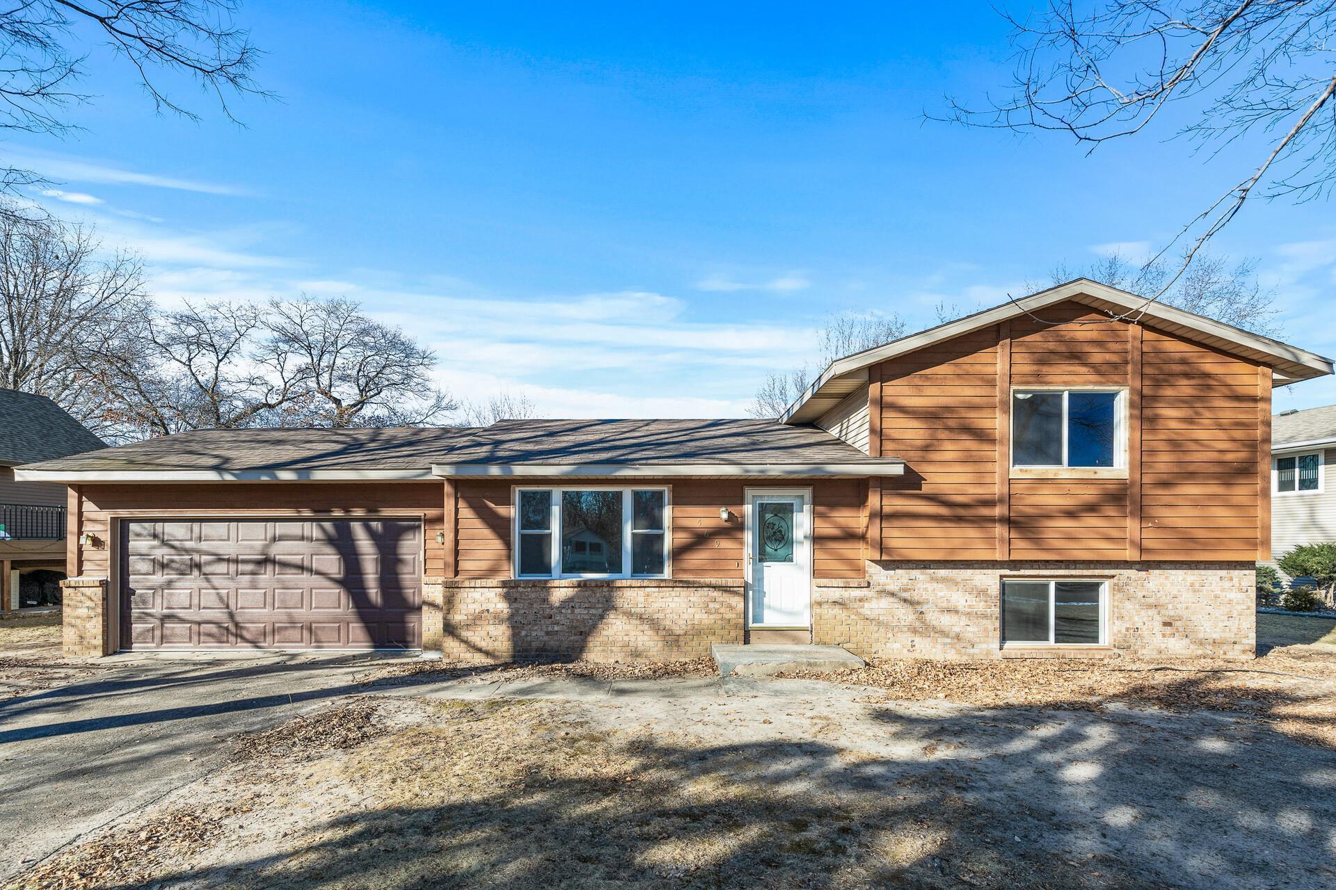 Arrowhead Dr, Circle Pines, MN 55014