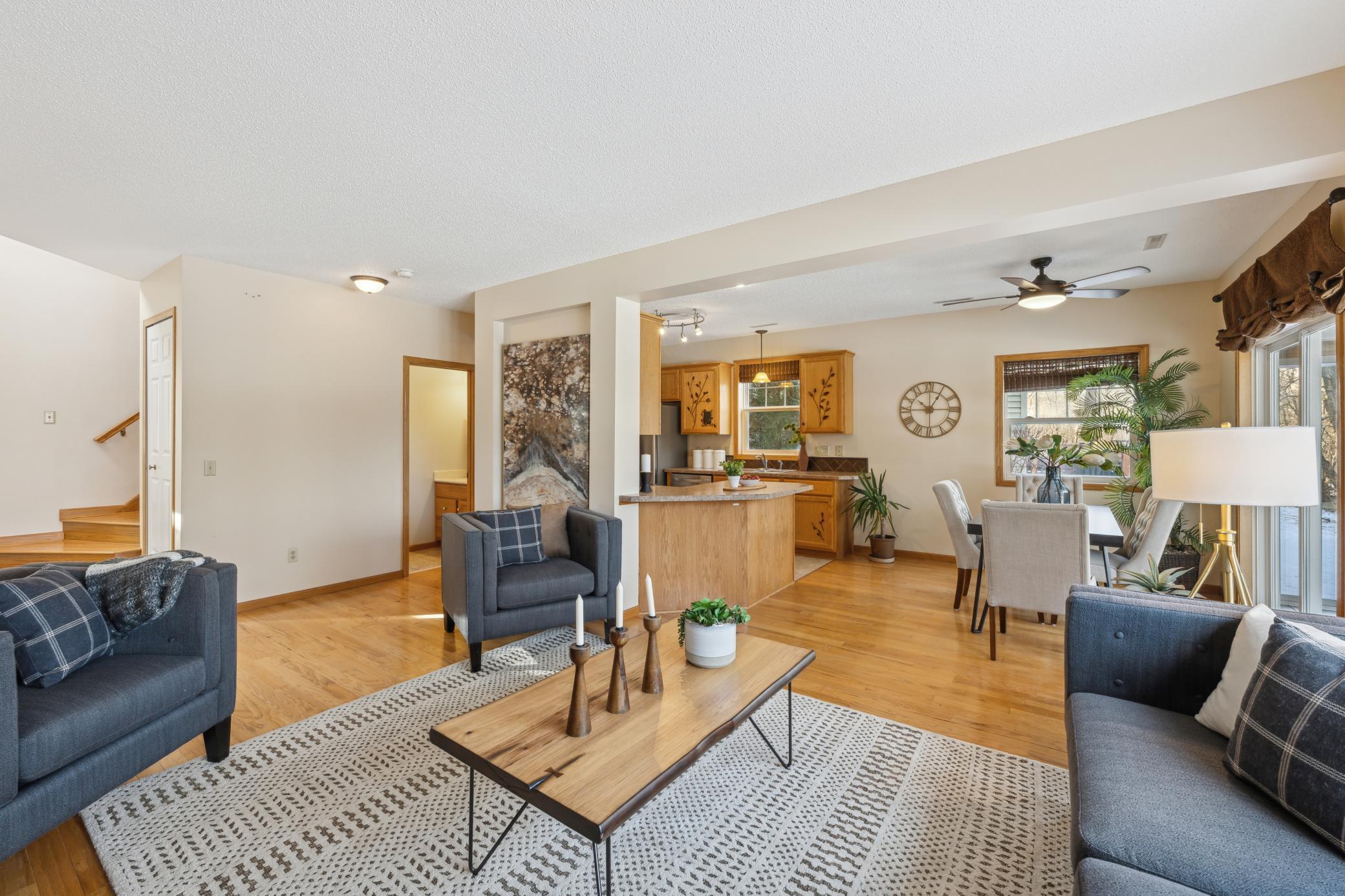 N Bay Dr, Chanhassen, MN 55317