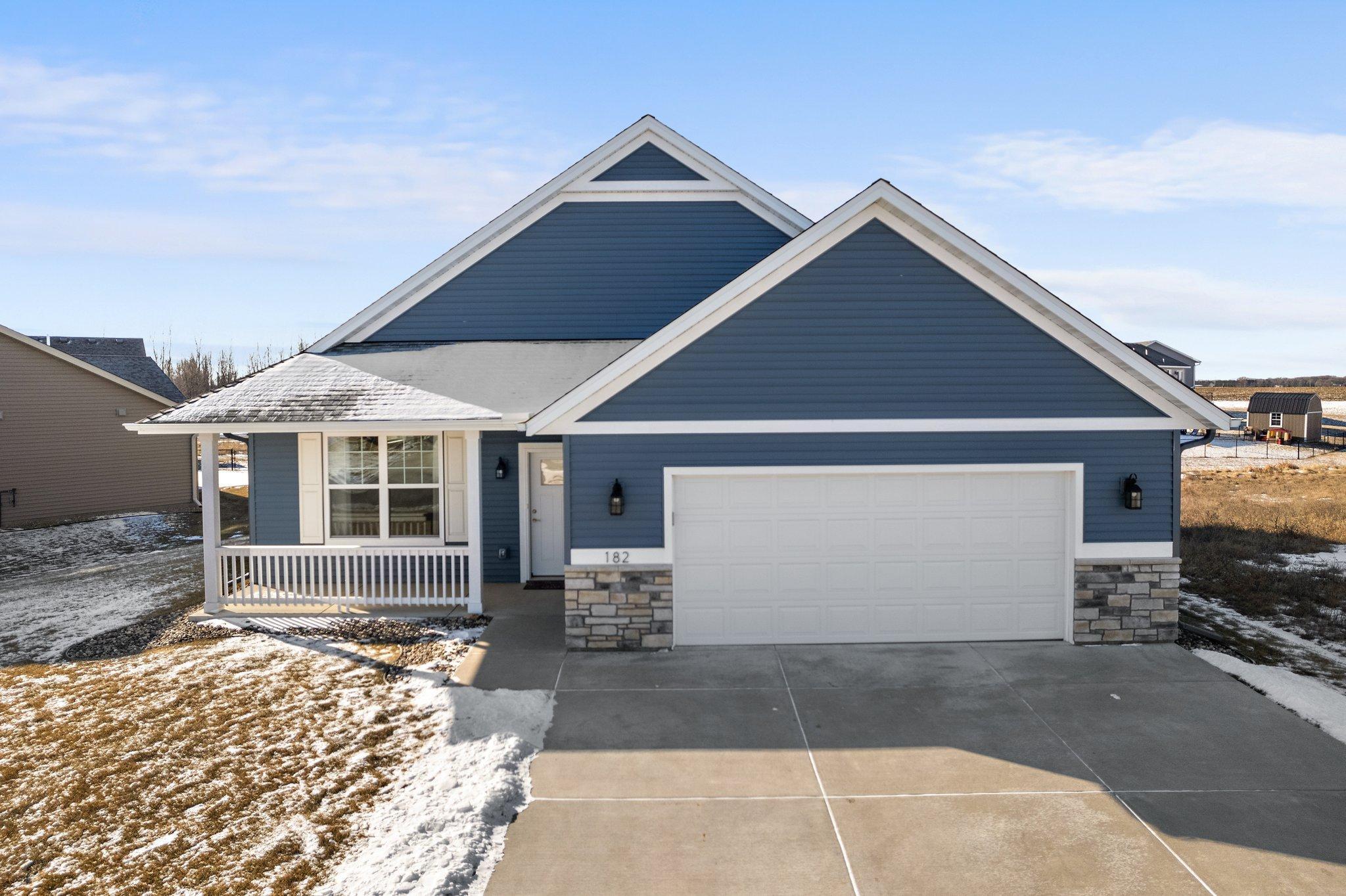 Sandpiper Cir, Hastings, MN 55033