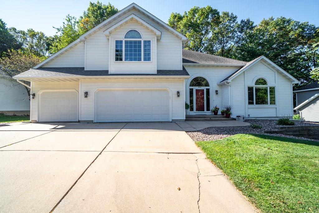 Damon Ct, Eau Claire, WI 54701