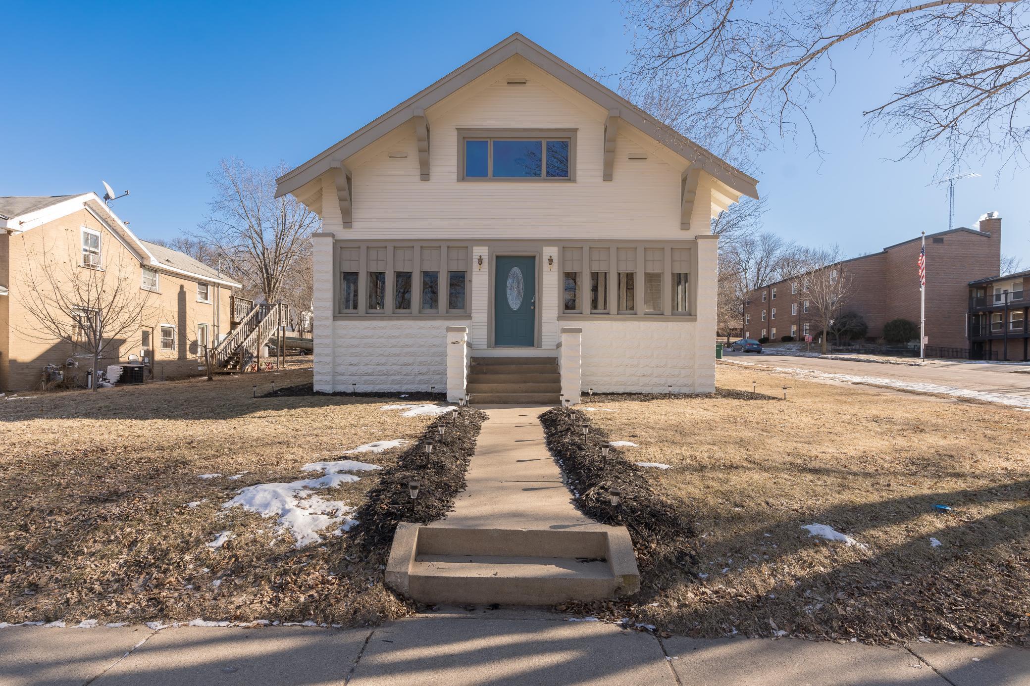 S 2nd St, Le Sueur, MN 56058