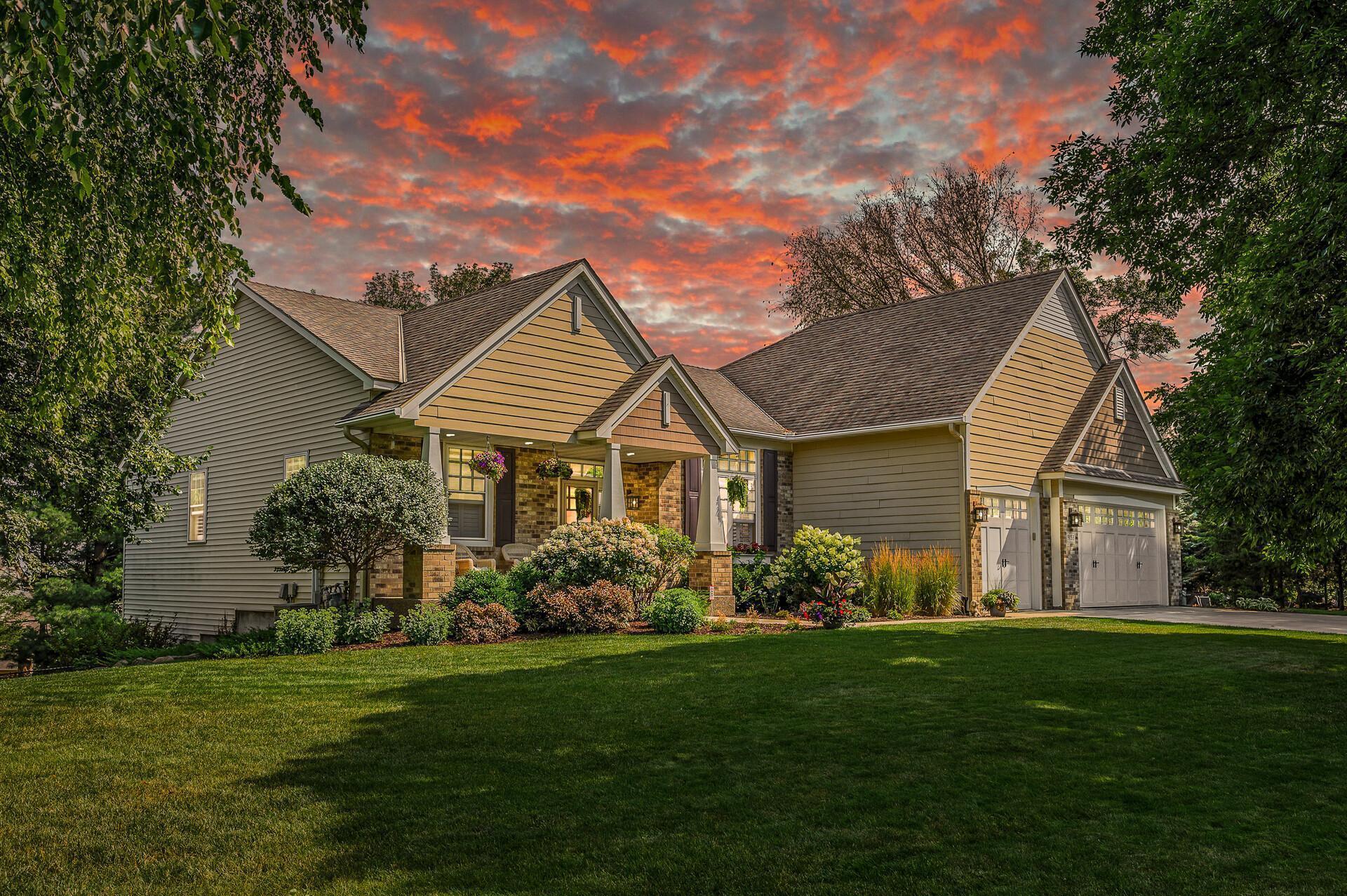 Braxton Dr, Eden Prairie, MN 55347