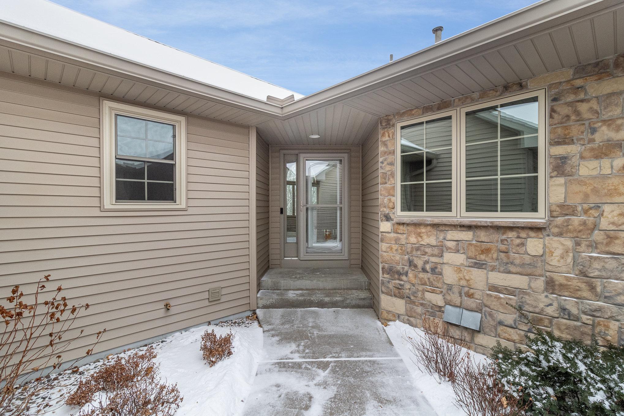 129th Dr N, Hugo, MN 55038