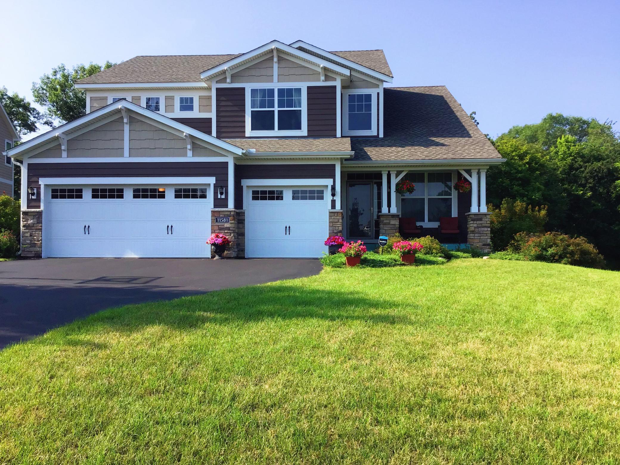 Riverstone Ct, Saint Paul, MN 55129