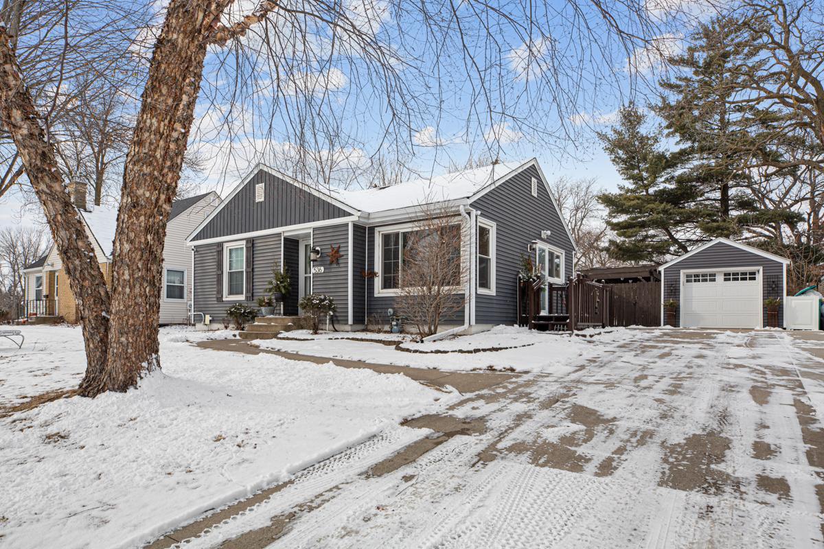 Ridge Rd, Owatonna, MN 55060