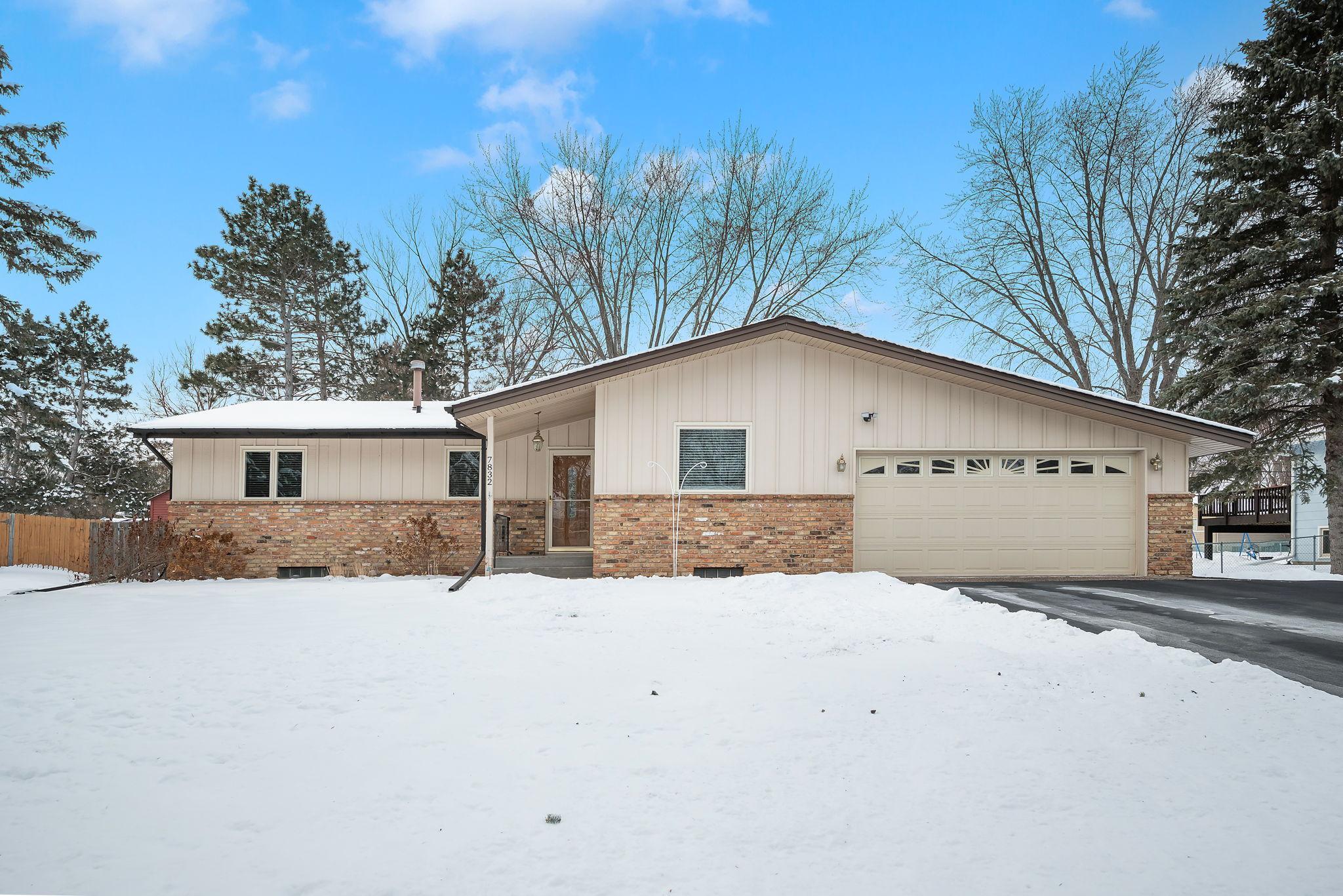 Bona Rd, Saint Paul, MN 55112