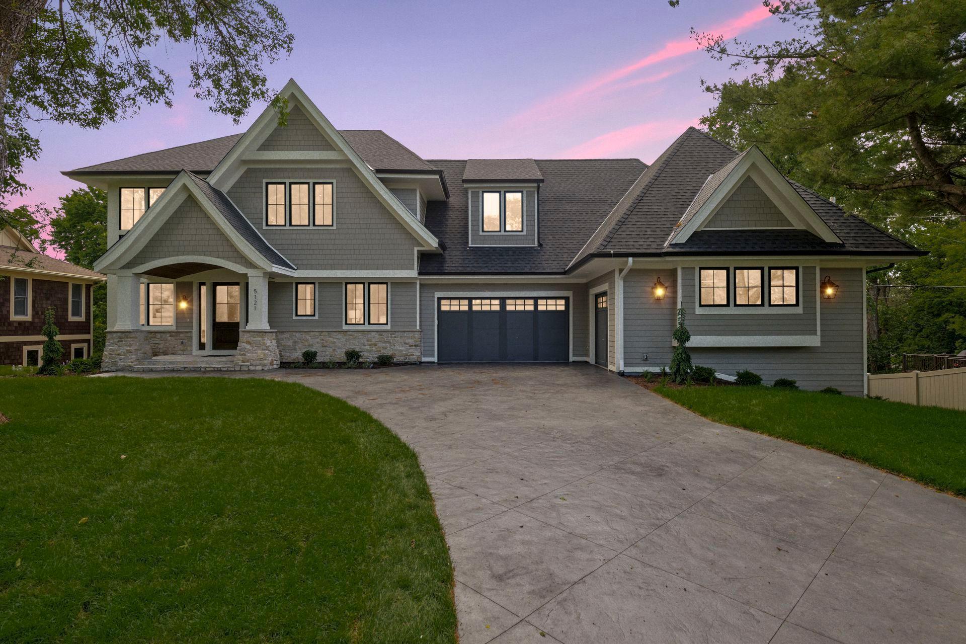 Blossom Ct, Minneapolis, MN 55436