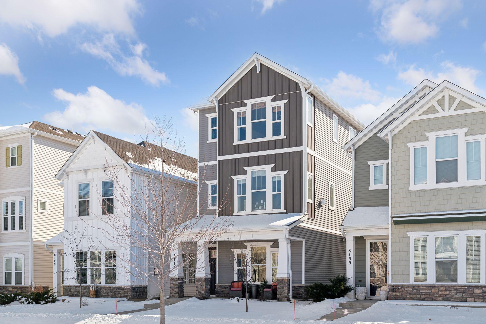 Arrowwood Ln N, Osseo, MN 55369
