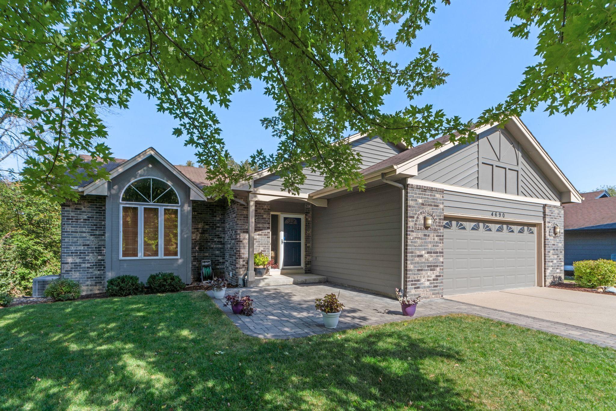 W 144th St, Savage, MN 55378