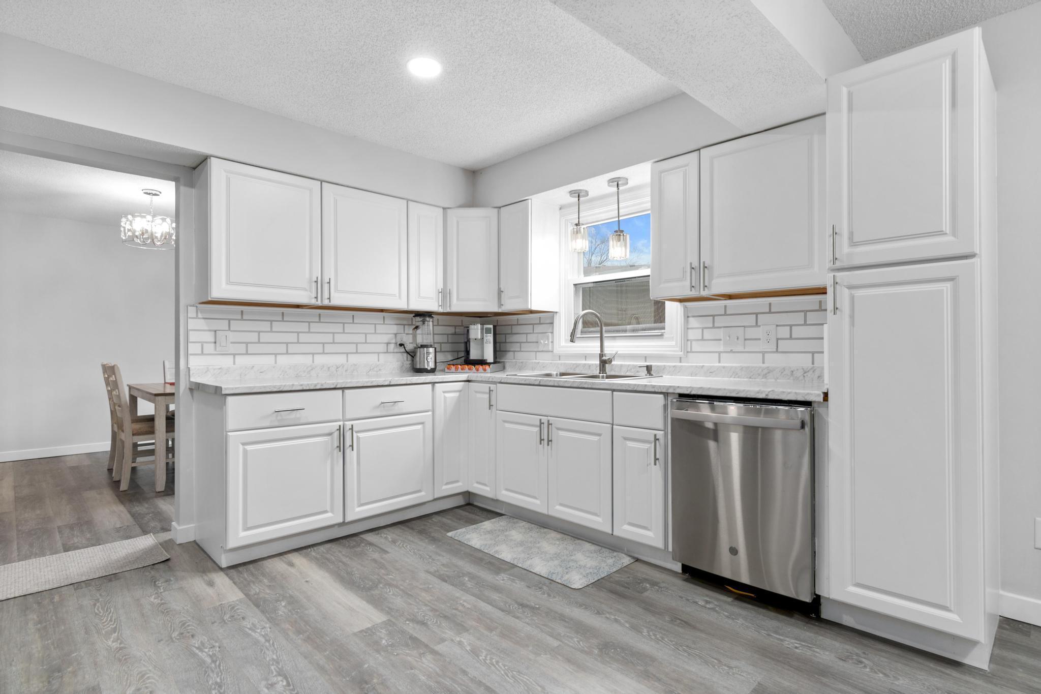 Stanley Cur, Minneapolis, MN 55437